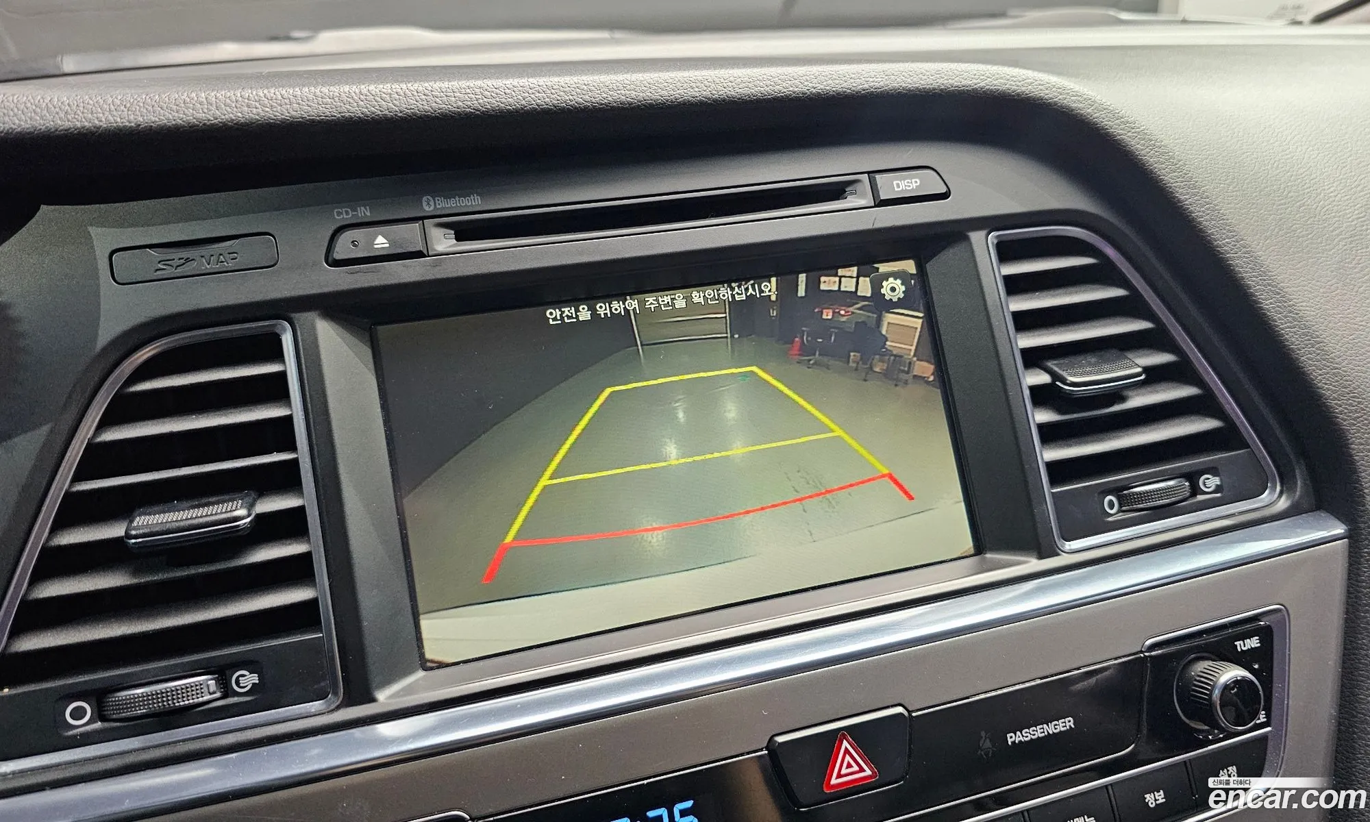 Hyundai LF Sonata 2014 — 9