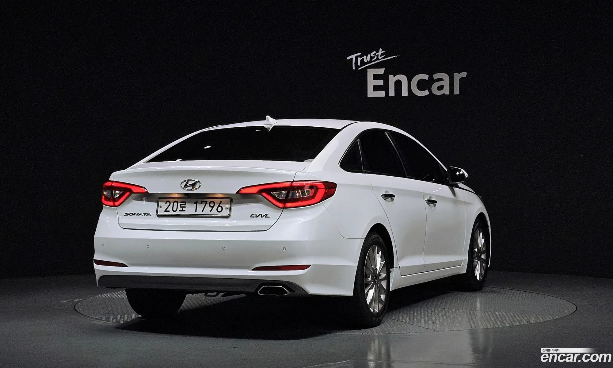 Hyundai LF Sonata 2014 — 8