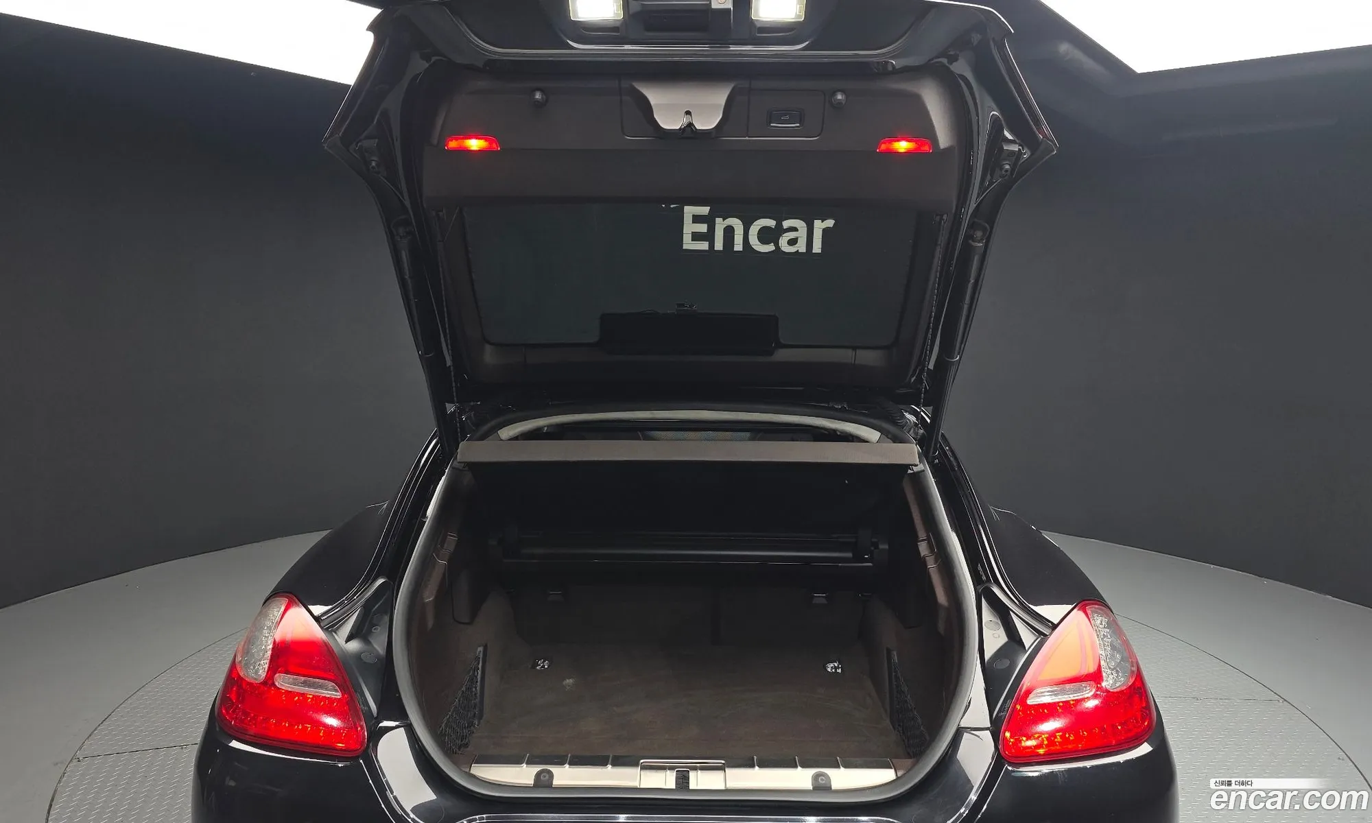 Porsche Panamera 2010 WP0AB2971AL065689 — 16