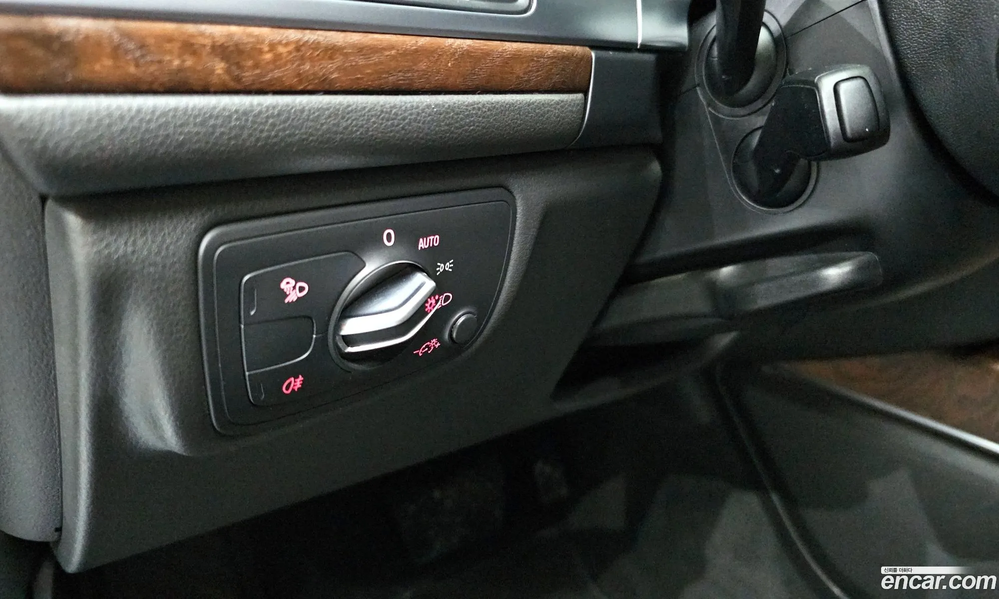 Audi A6 2016 — 17