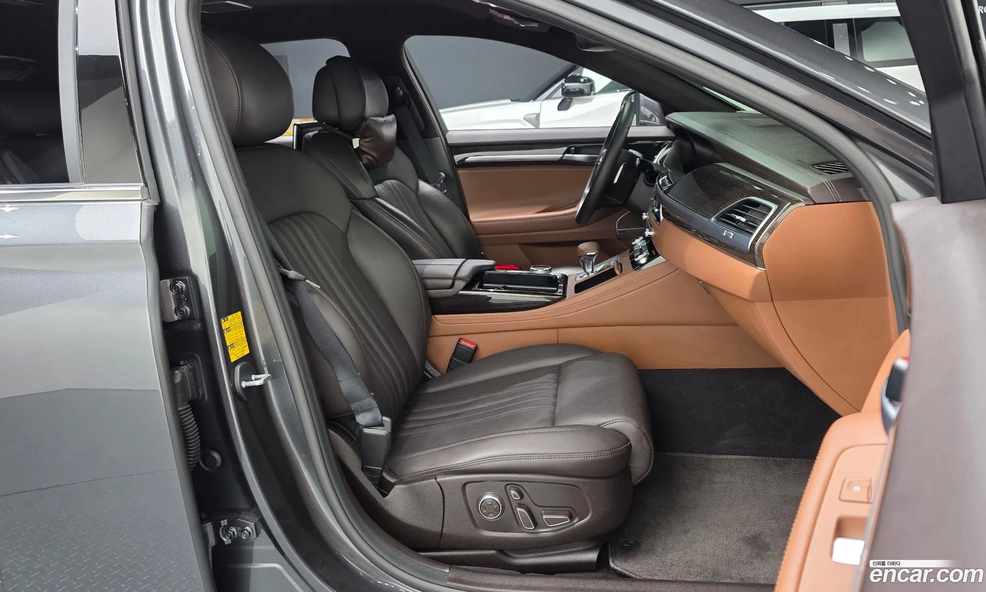 Genesis G90 2021 — 19