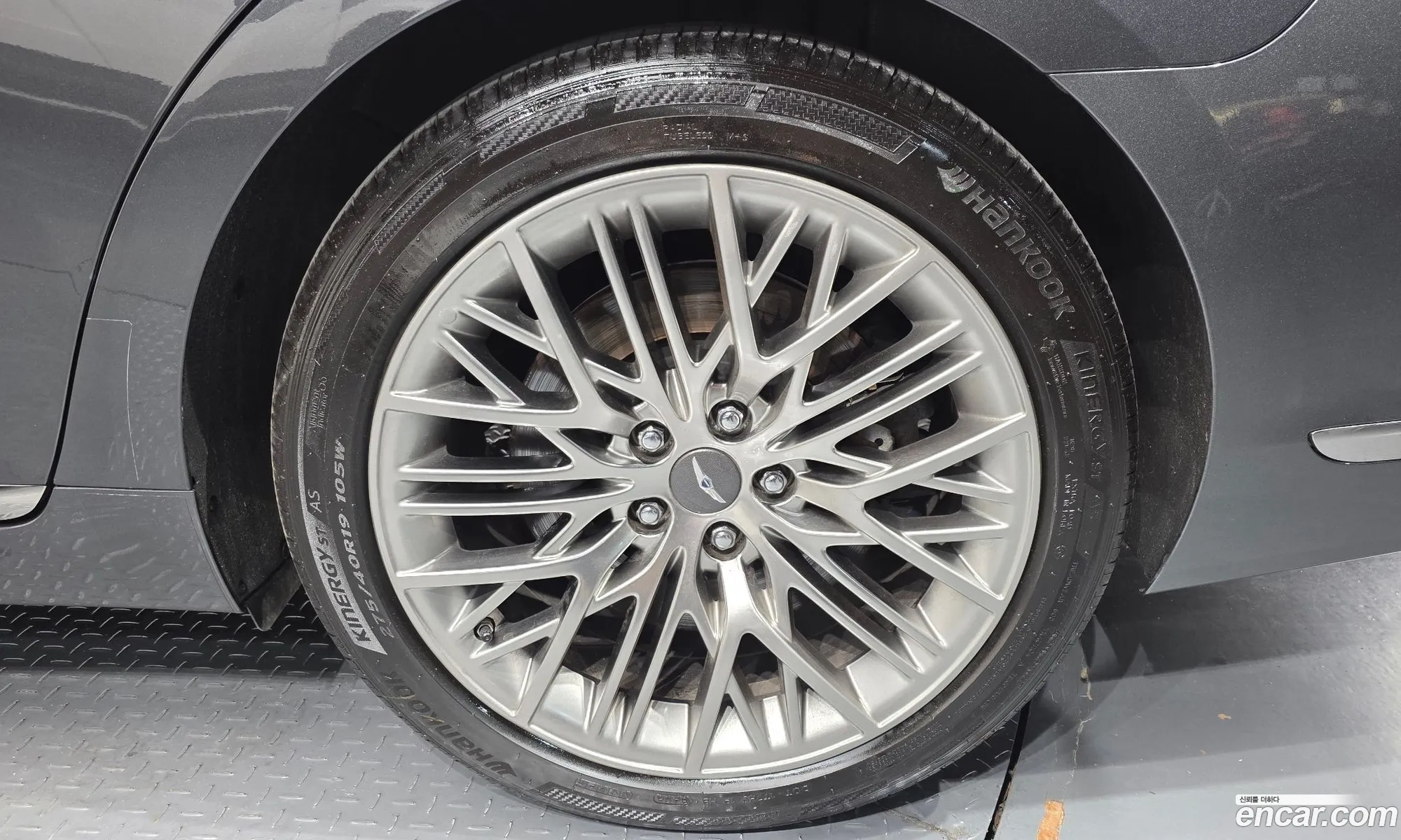 Genesis G90 2021 — 16