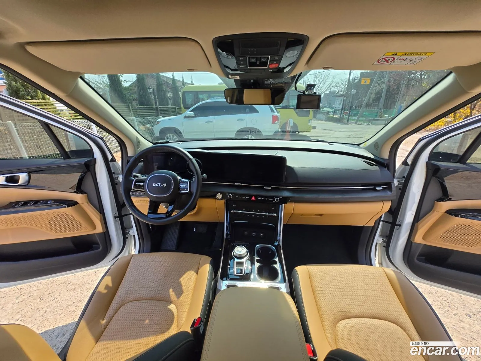 Kia Carnival 2023 — 9