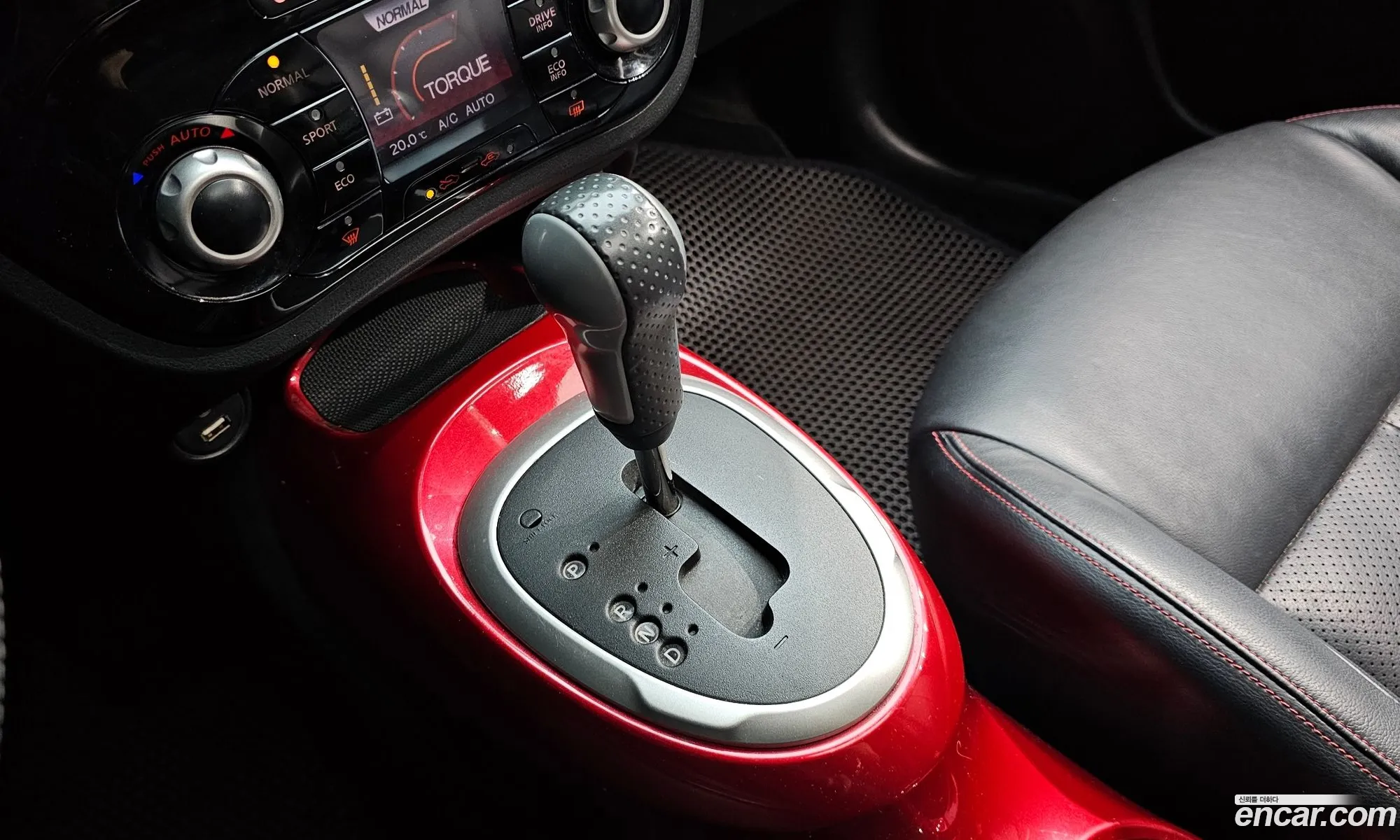 Nissan Juke 2015 JN1AF58EXFT100245 — 17