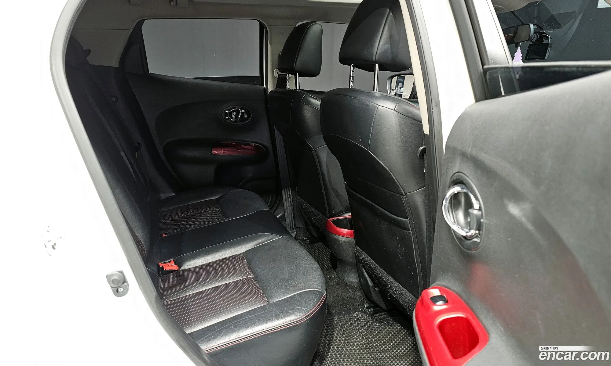 Nissan Juke 2015 JN1AF58EXFT100245 — 16