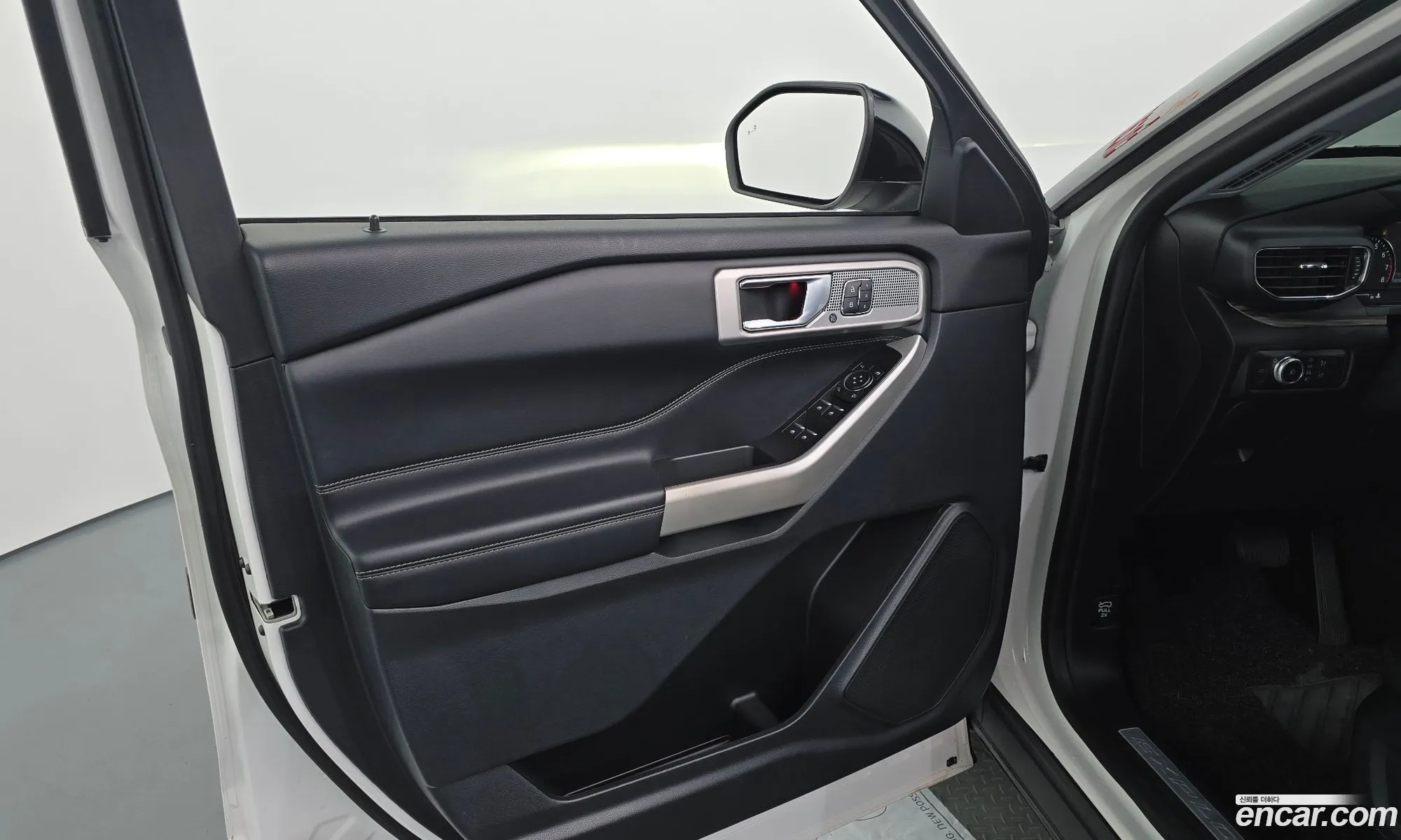 Ford Explorer 6th Gen 2021 1FMSK8FH7MGC32280 — 7