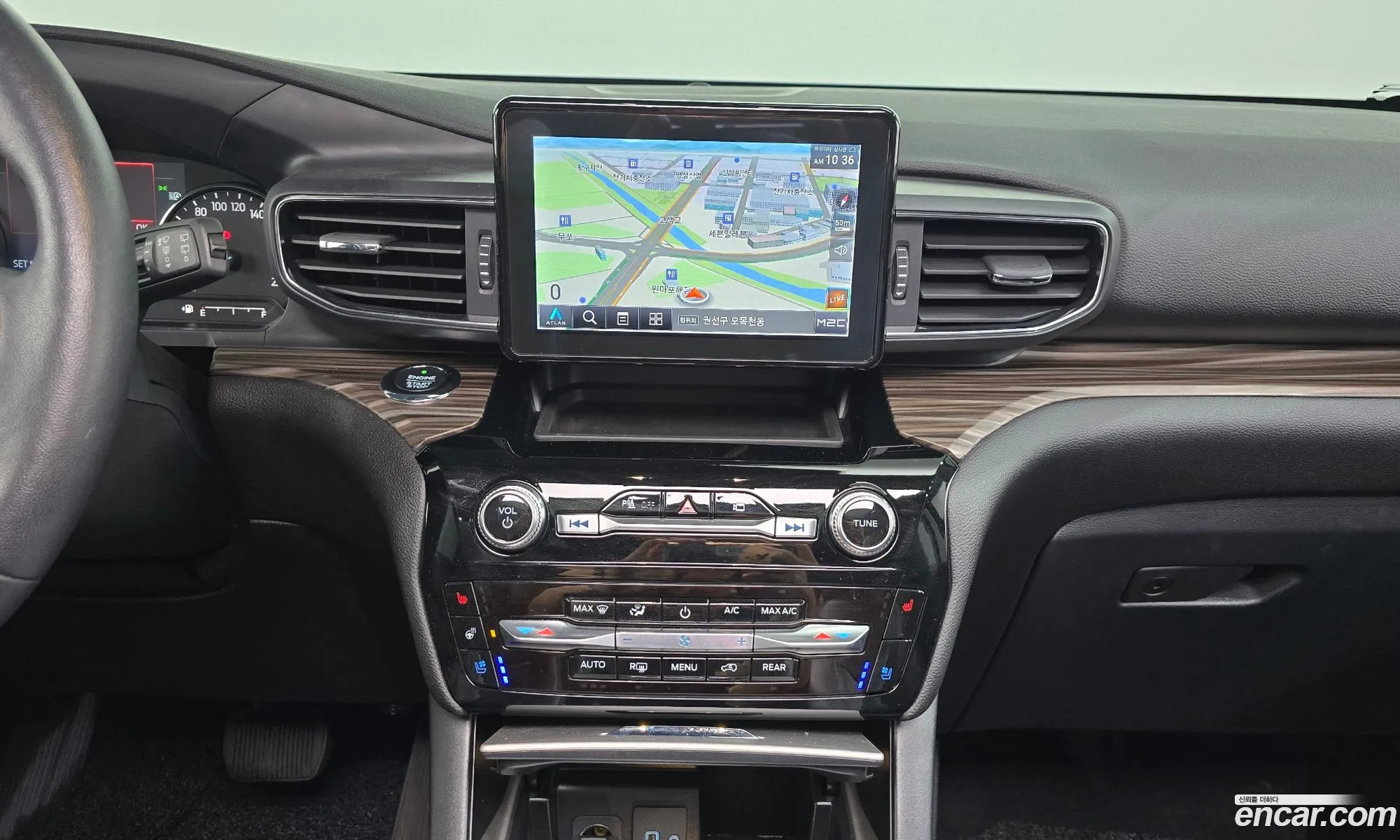Ford Explorer 6th Gen 2021 1FMSK8FH7MGC32280 — 17
