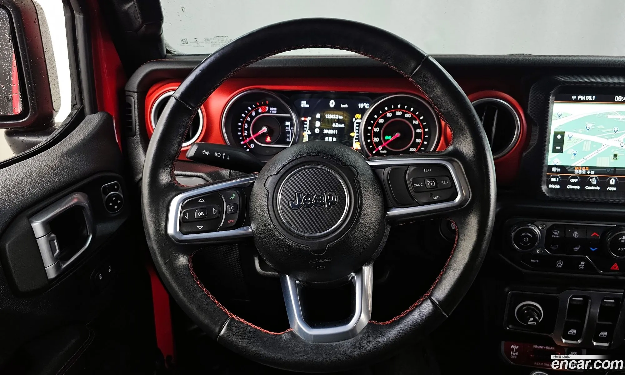 Jeep Wrangler 2021 — 17
