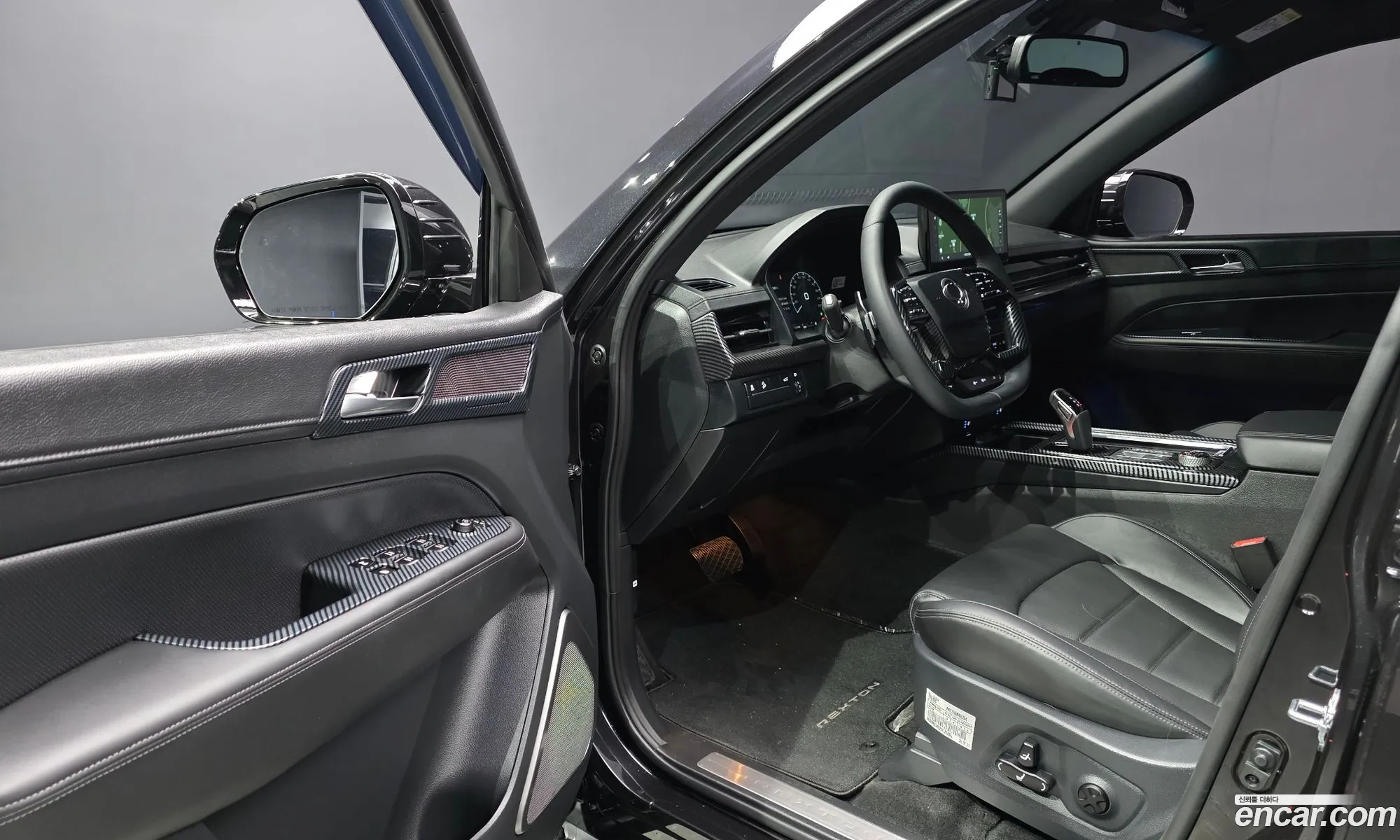 KG Mobility (SsangYong) Rexton New Arena 2025 — 12