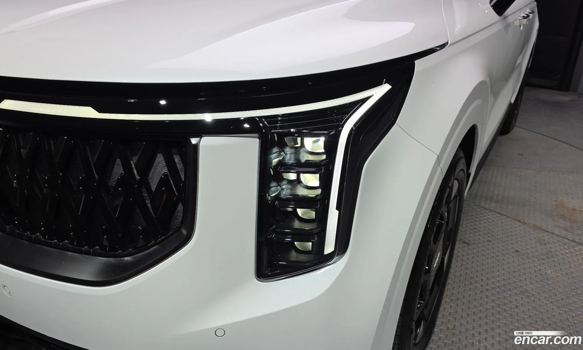 Kia Carnival 2025 — 3