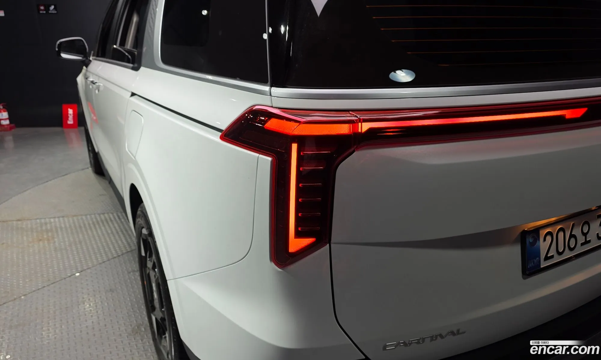 Kia Carnival 2025 — 13