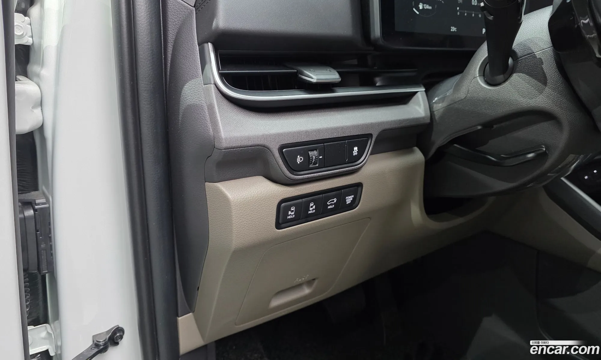Kia Carnival 2025 — 4