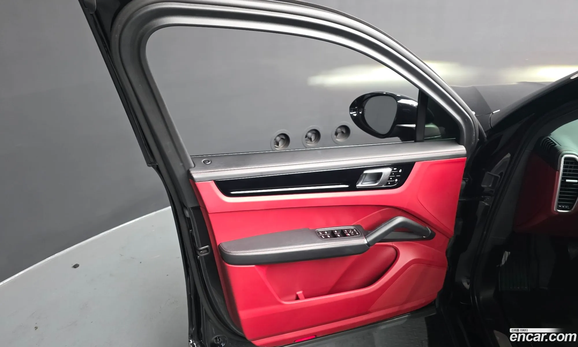 Porsche Cayenne 2020 WP1AA29Y5MDA01065 — 26