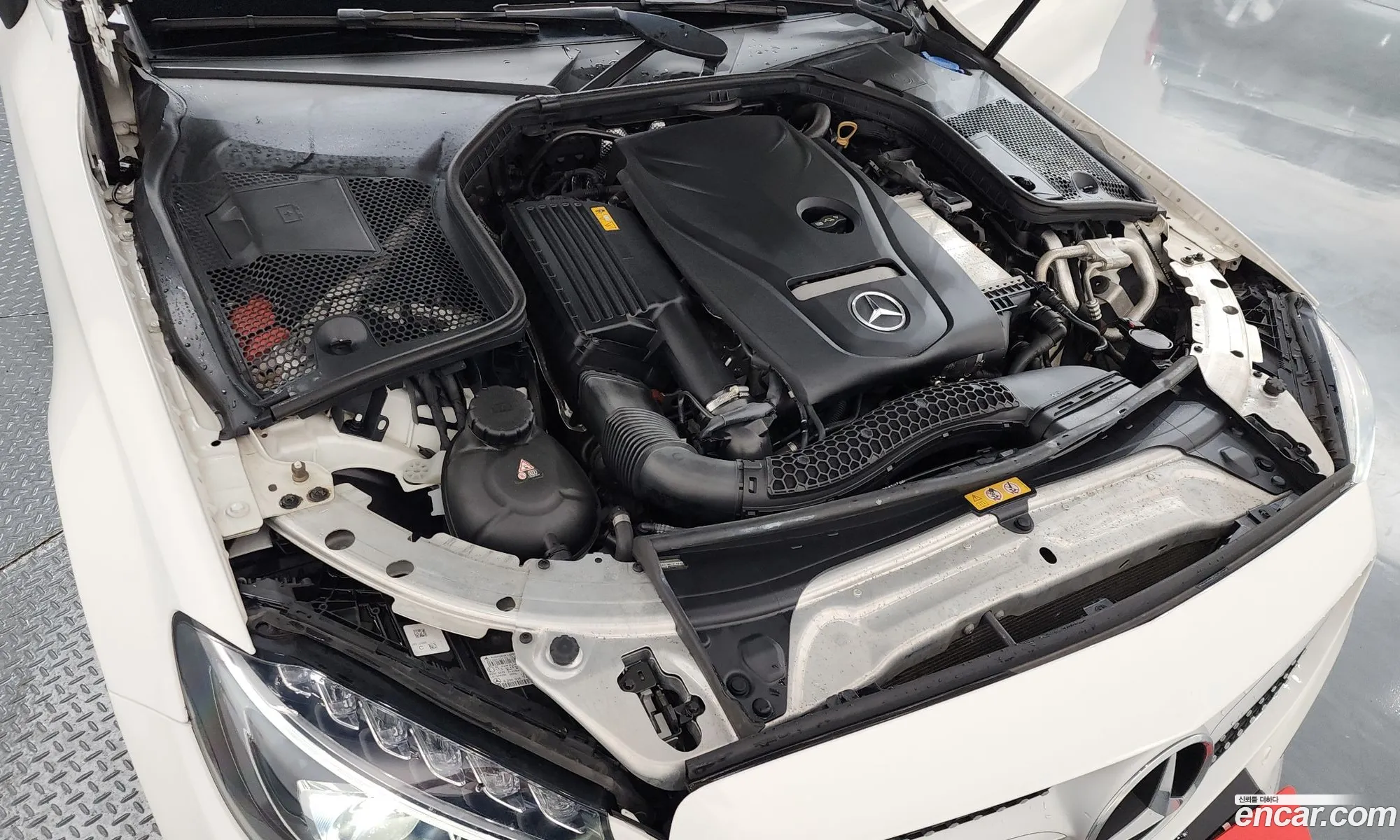 Mercedes-Benz C-Class W205 2018 — 12