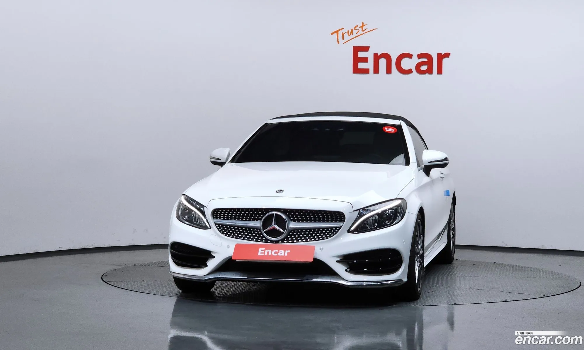 Mercedes-Benz C-Class W205 2018 — 23