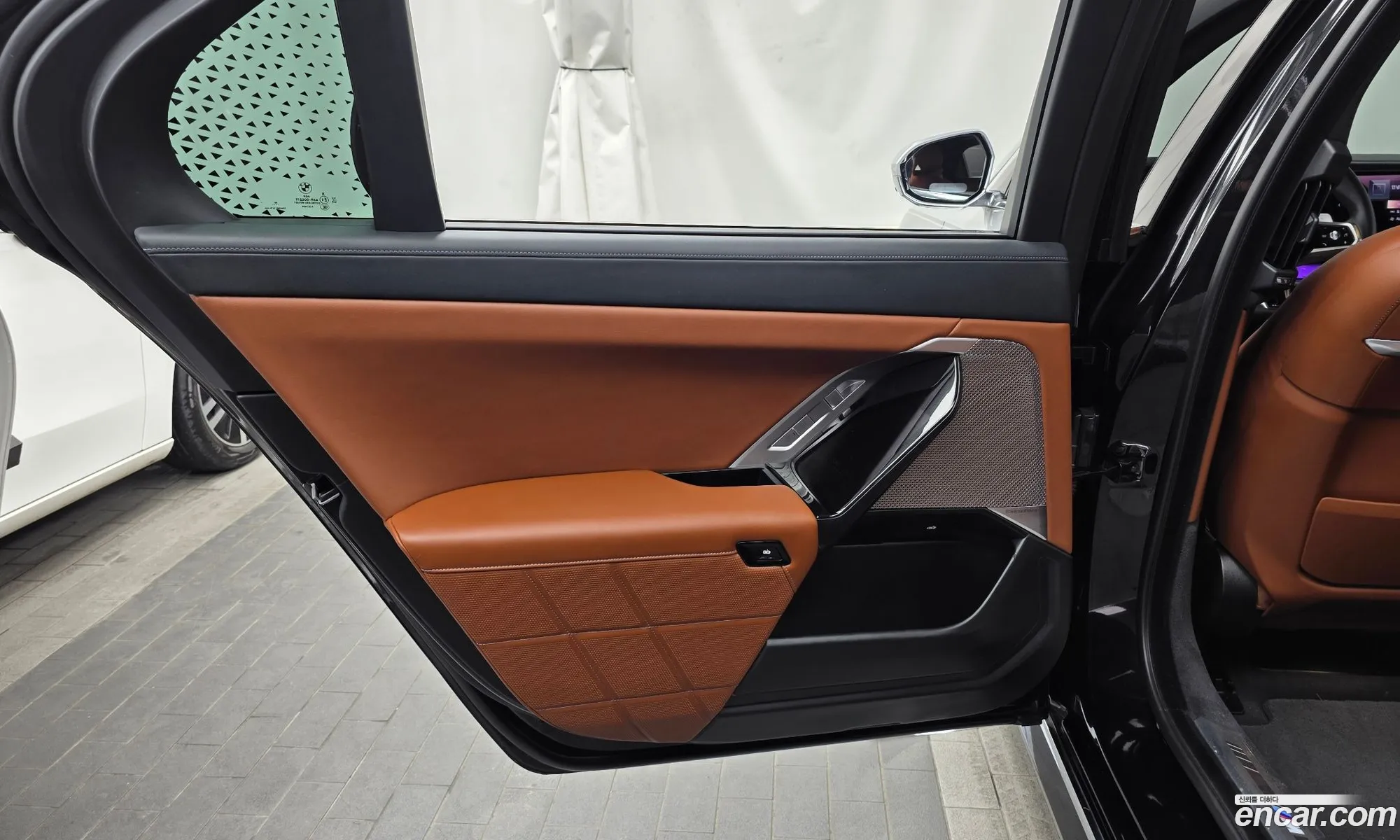 BMW 7 Series 2023 — 16