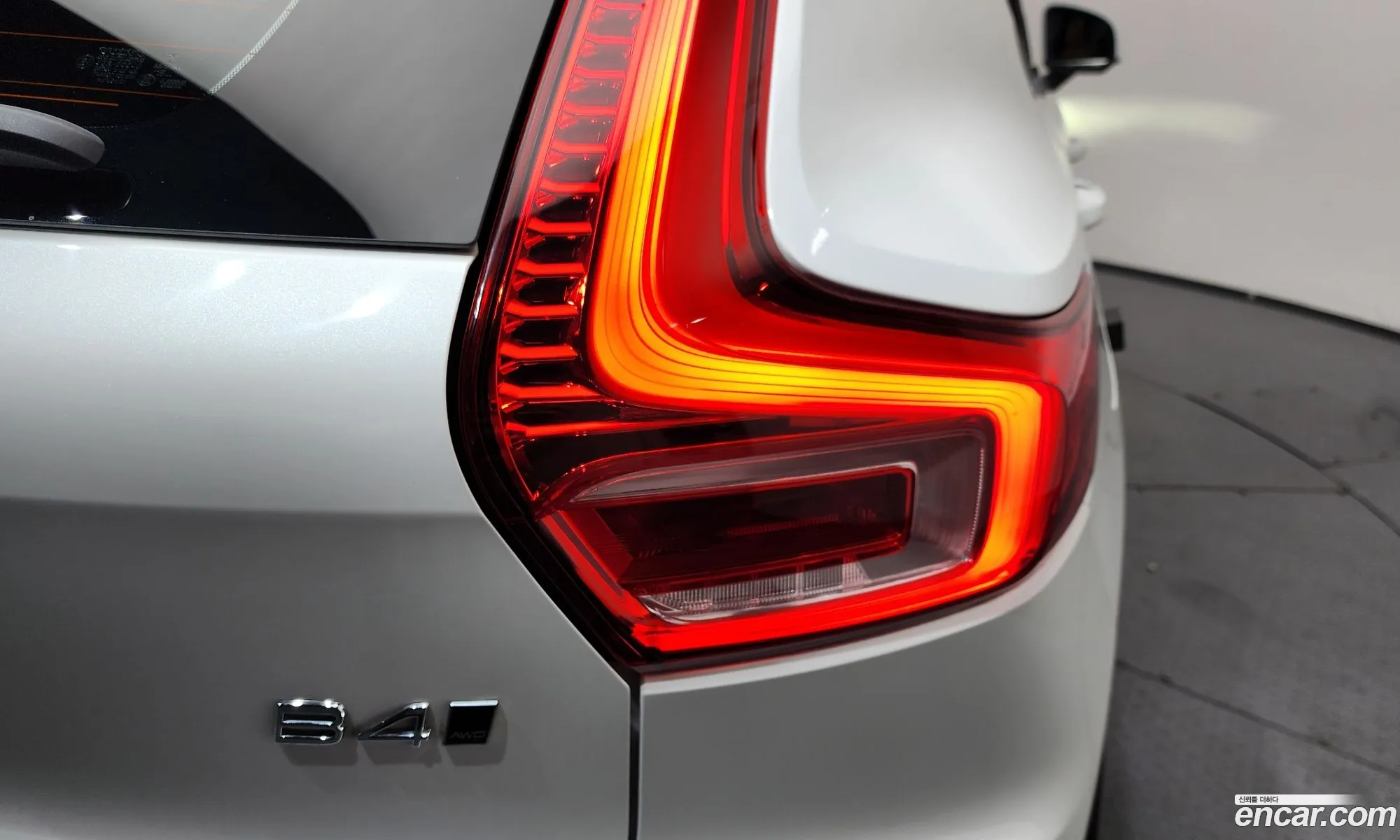 Volvo XC40 2022 — 23