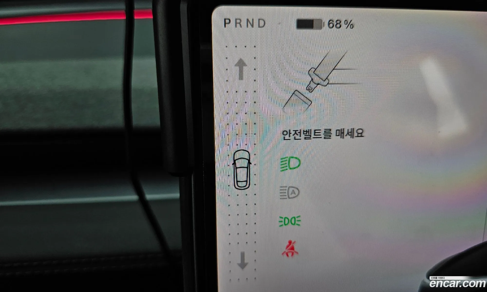 Tesla Model Y 2025 — 15