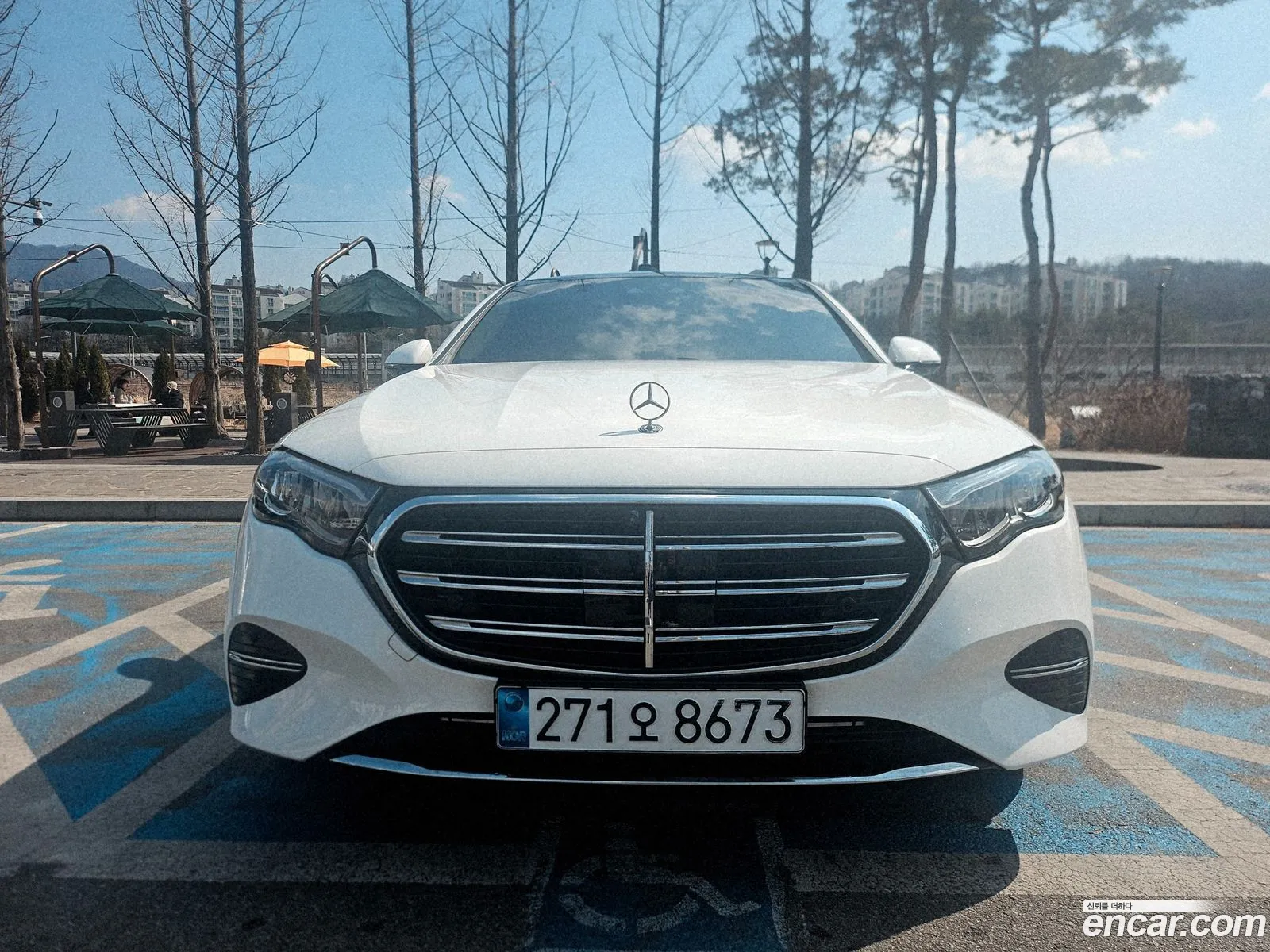 Mercedes-Benz E-Class W214 2024 — 10