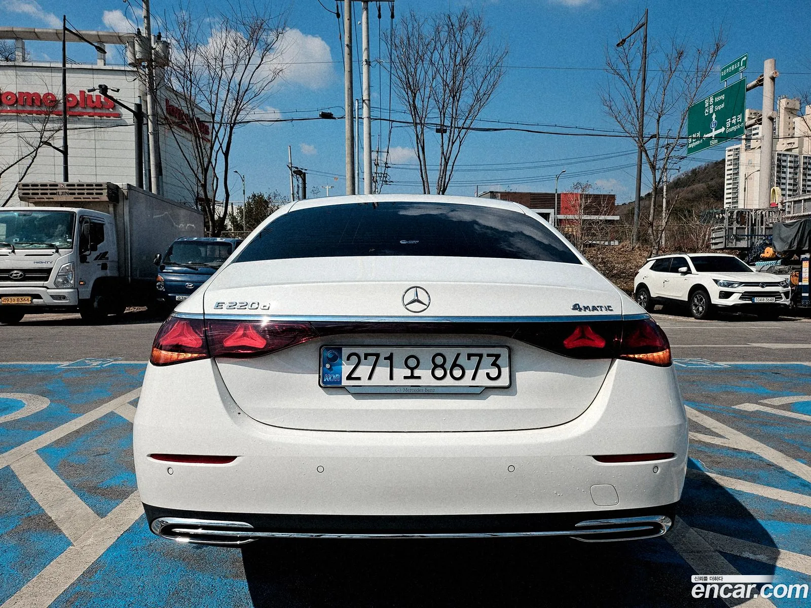 Mercedes-Benz E-Class W214 2024 — 5