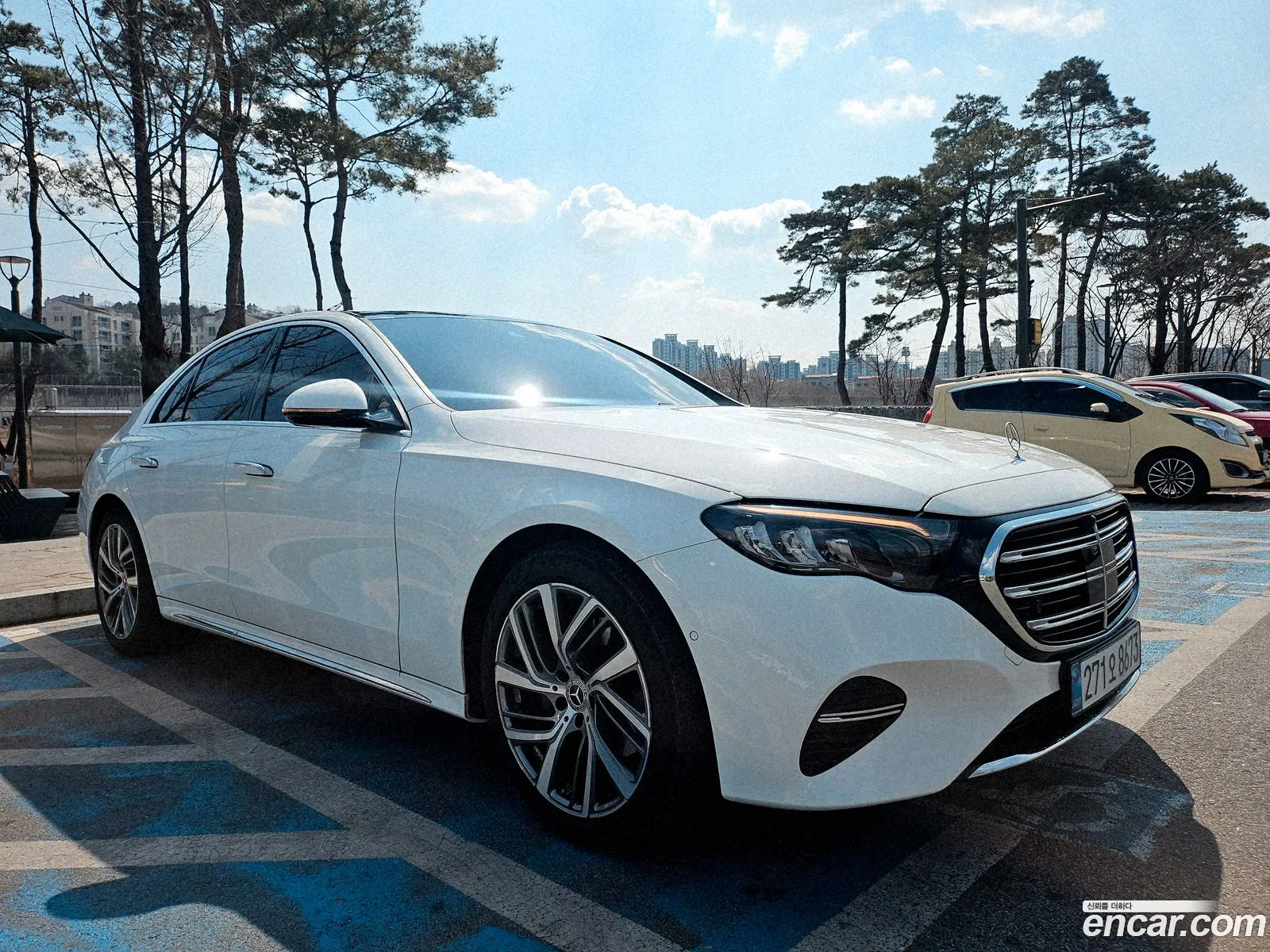 Mercedes-Benz E-Class W214 2024 — 9