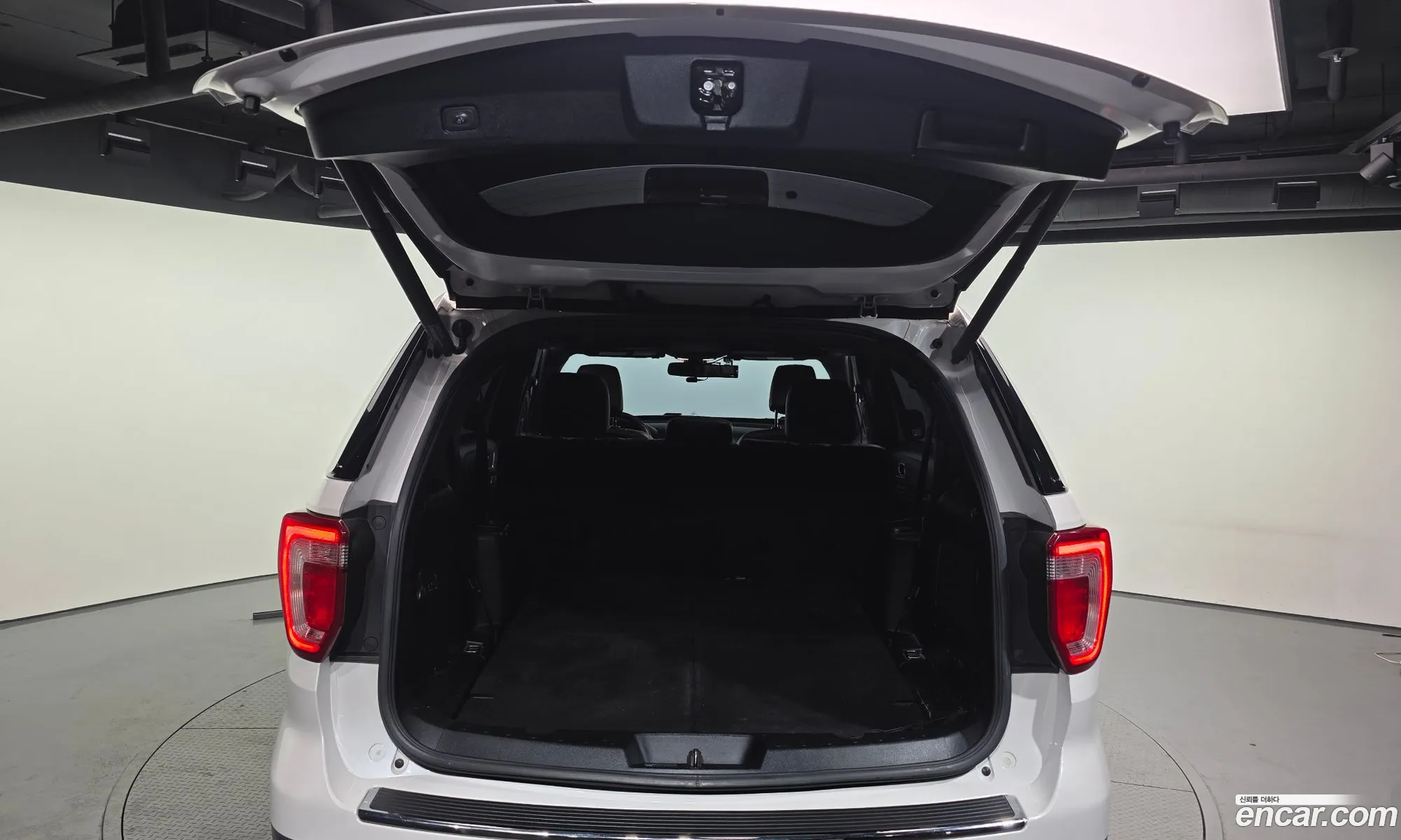 Ford Explorer 2019 1FM5K8FH0KGA56215 — 7