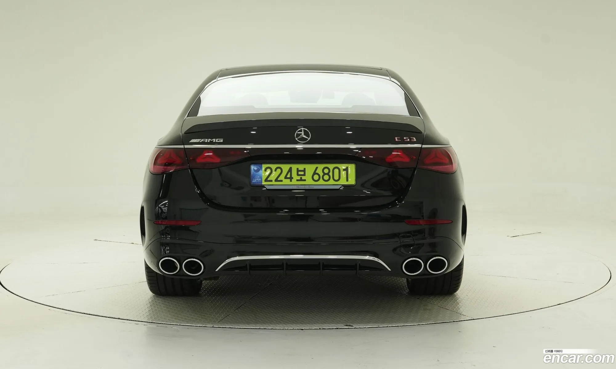 Mercedes-Benz E-Class W214 2025 — 12
