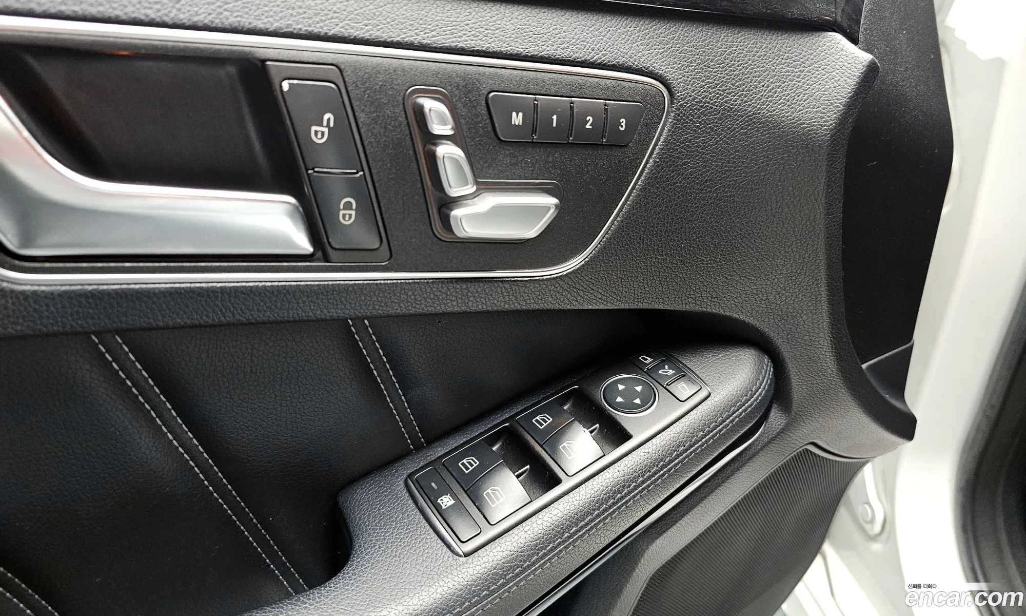 Mercedes-Benz E-Class W212 2013 WDDHF0CB7EA870673 — 18