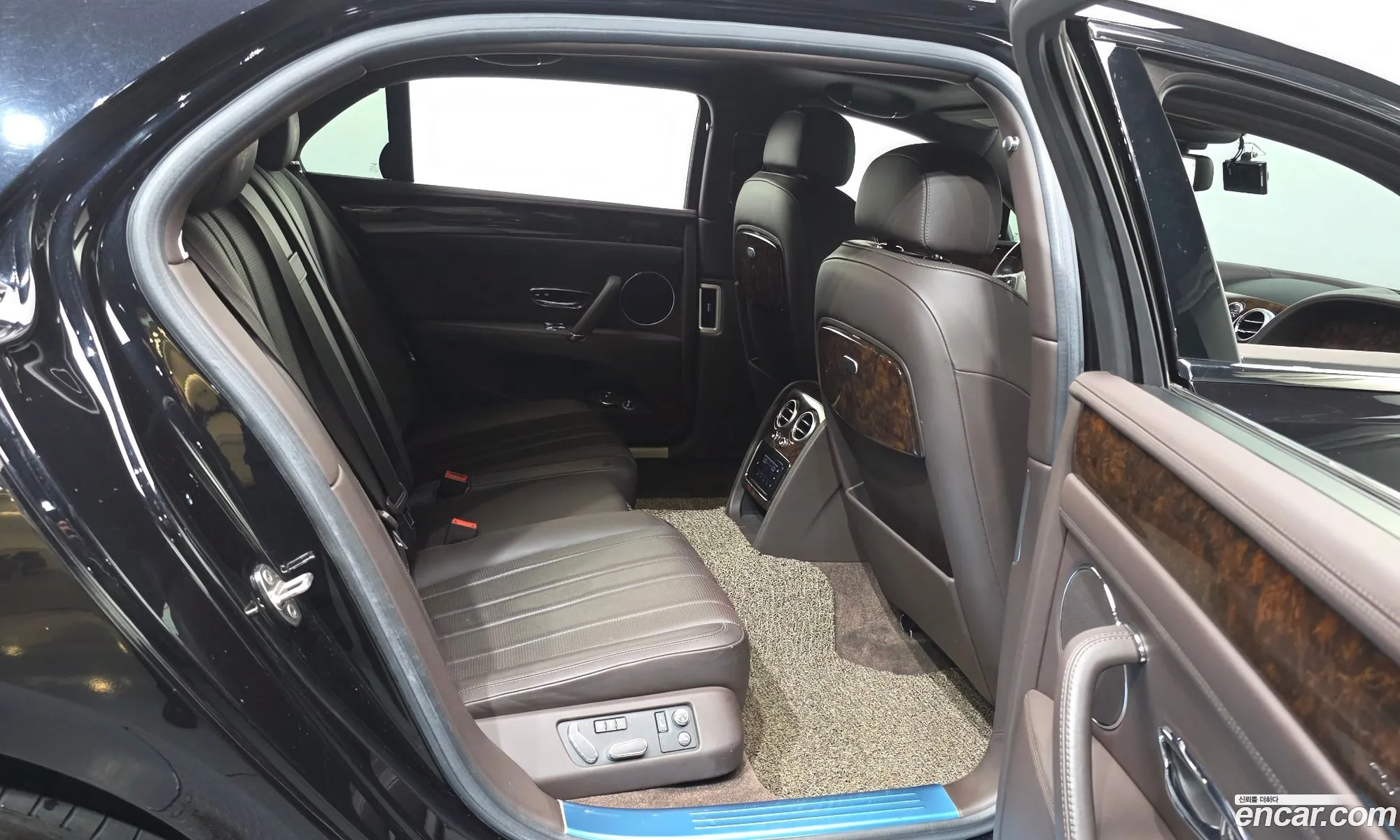 Bentley Flying Spur 2015 SCBET53W9FC050724 — 12