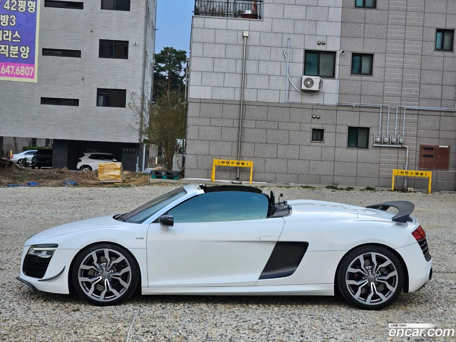 Audi R8 2015 — 12