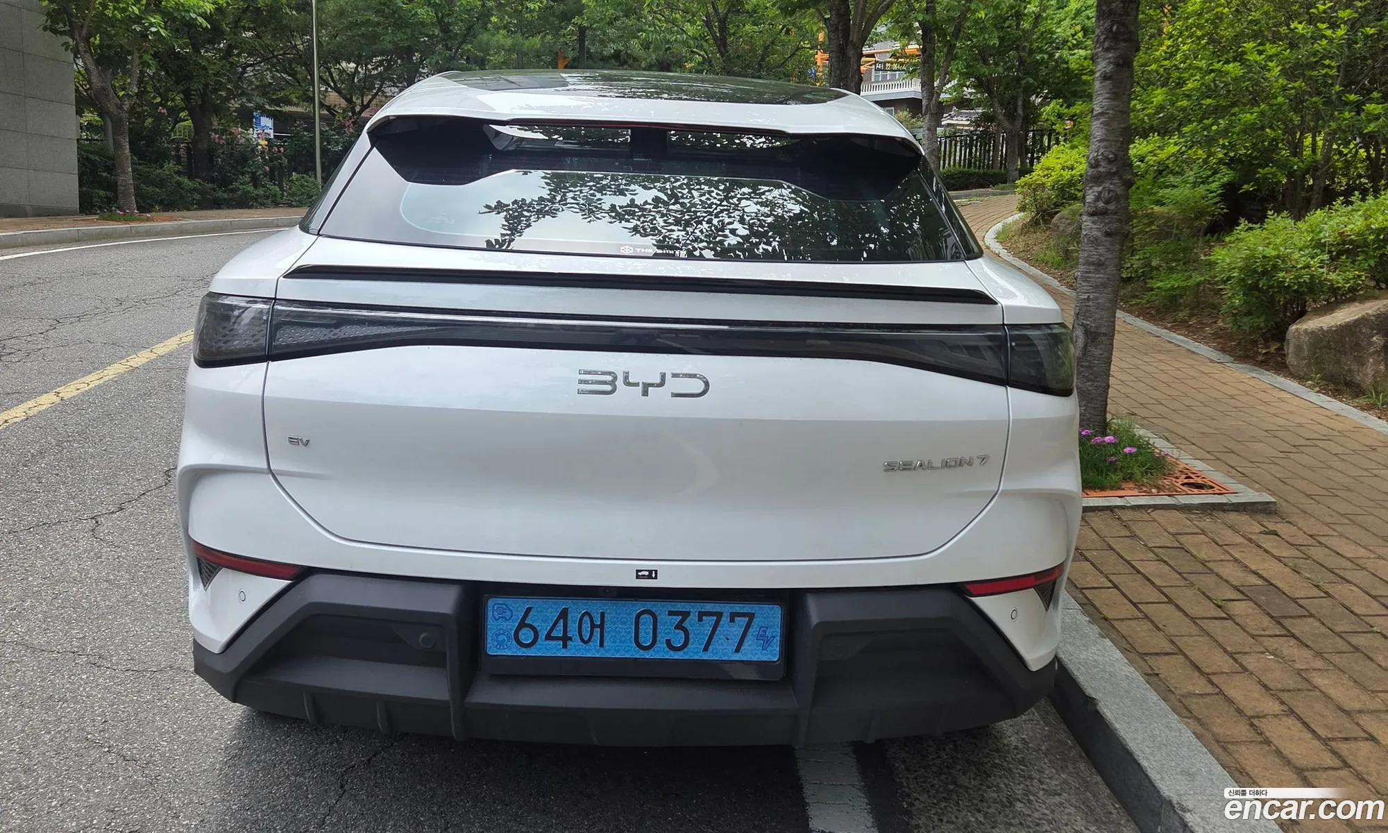BYD Sealion 7