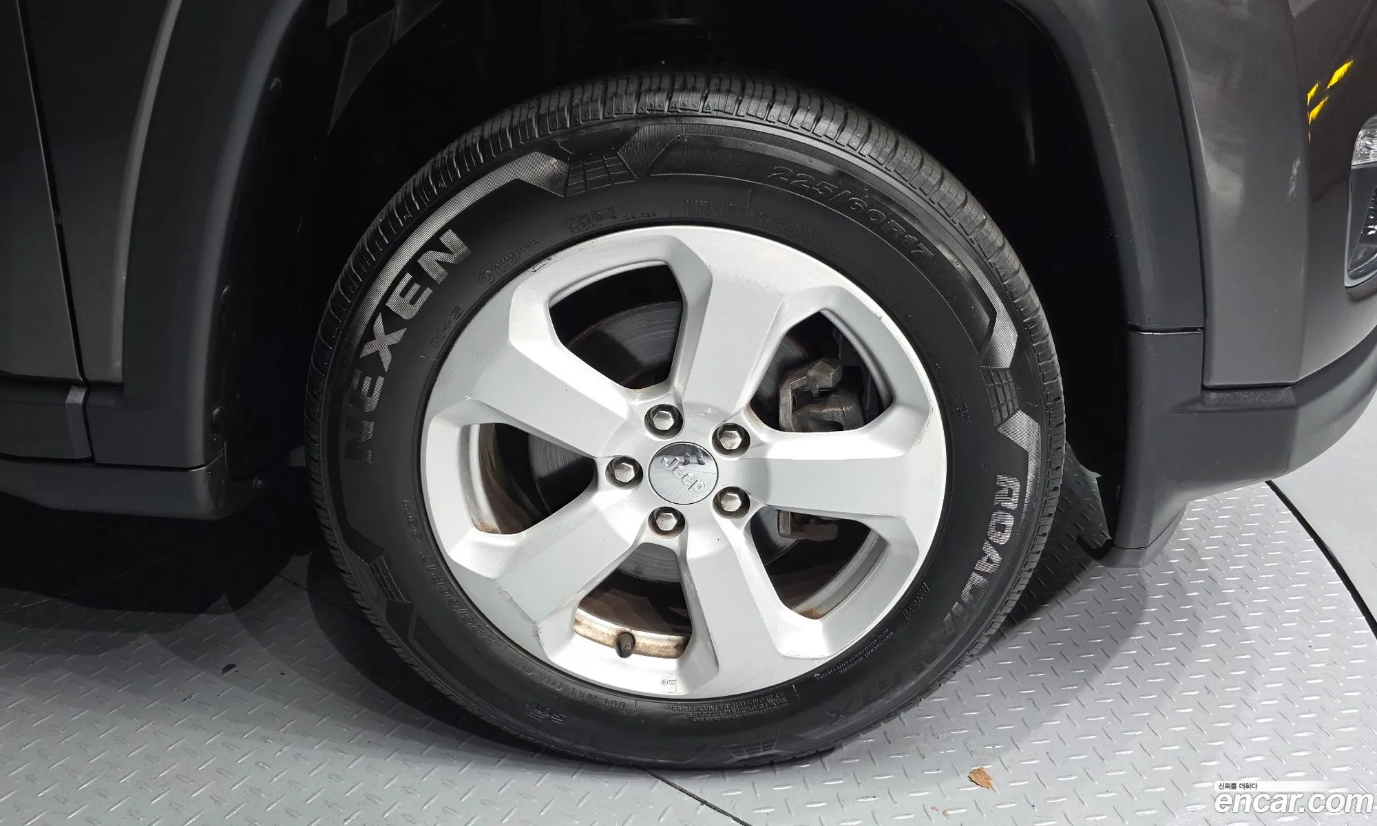 Jeep Compass 2019 3C4NJDCB3KT598369 — 14