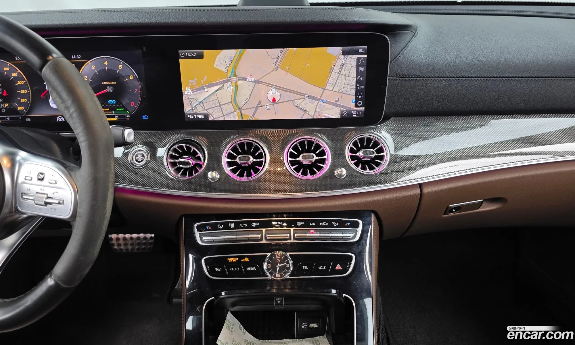 Mercedes-Benz E-Class W213 2019 WDDZF6BB0KA576049 — 28