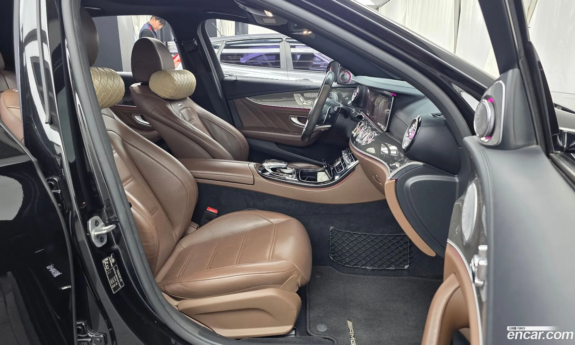 Mercedes-Benz E-Class W213 2019 WDDZF6BB0KA576049 — 12