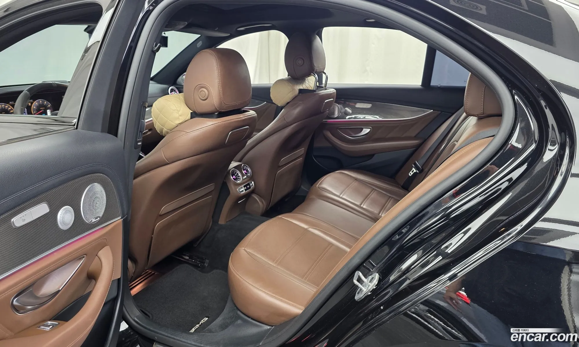 Mercedes-Benz E-Class W213 2019 WDDZF6BB0KA576049 — 5