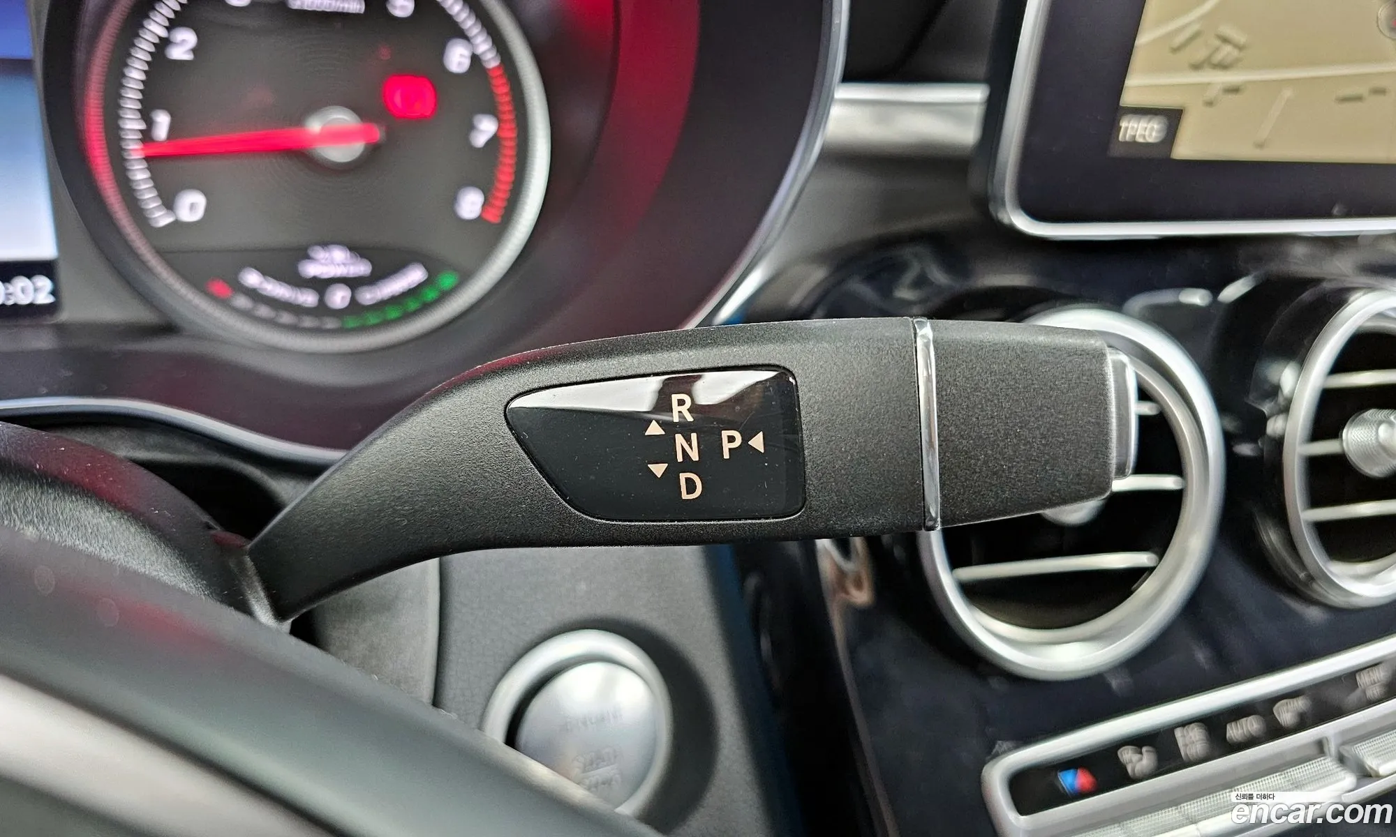 Mercedes-Benz GLC-Class X253 2018 — 33