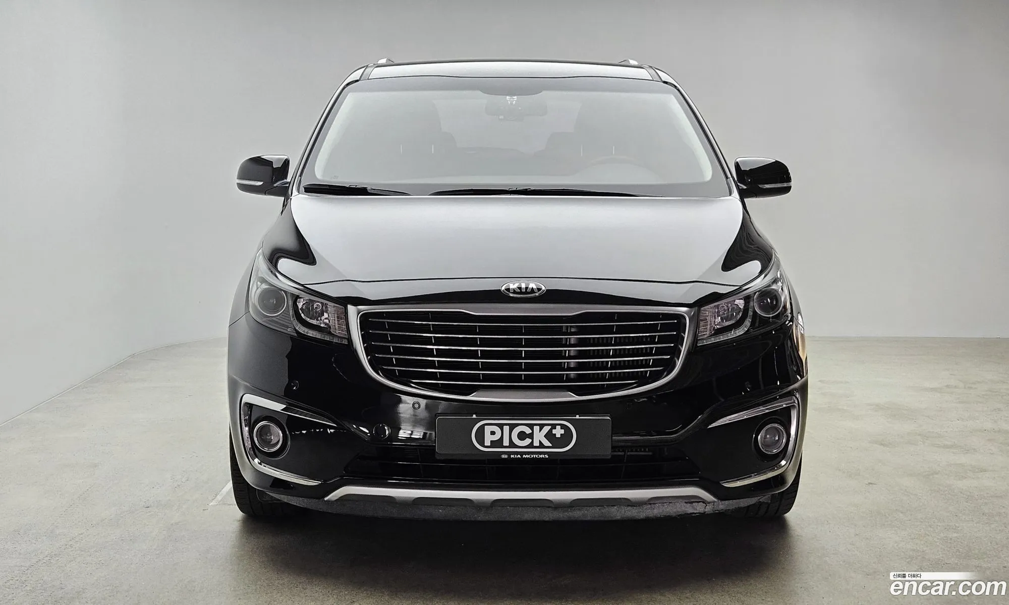Kia Carnival 2015 — 3