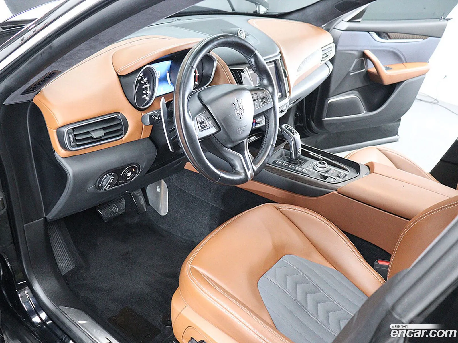 Maserati Levante 2020 — 10