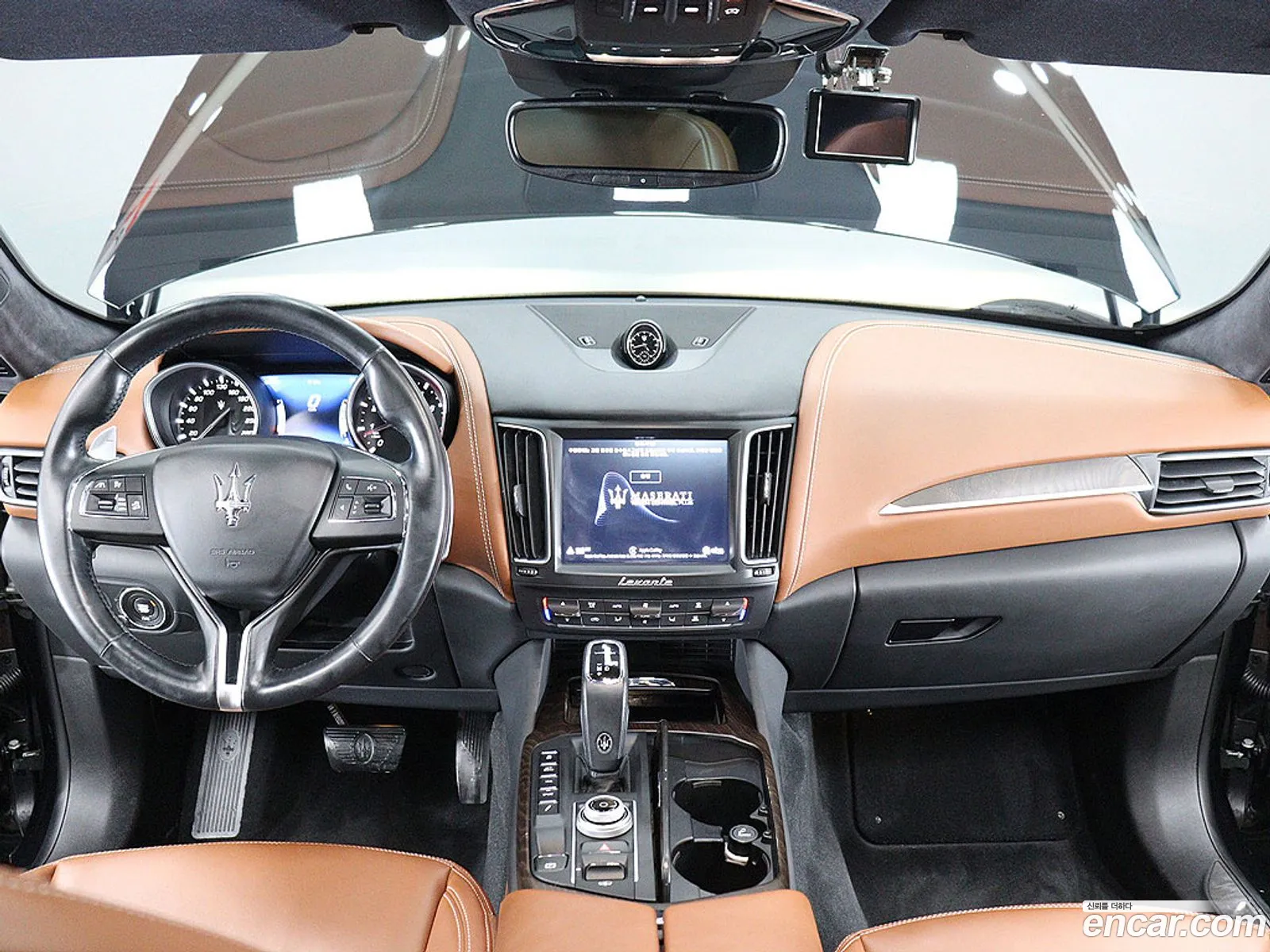 Maserati Levante 2020 — 2
