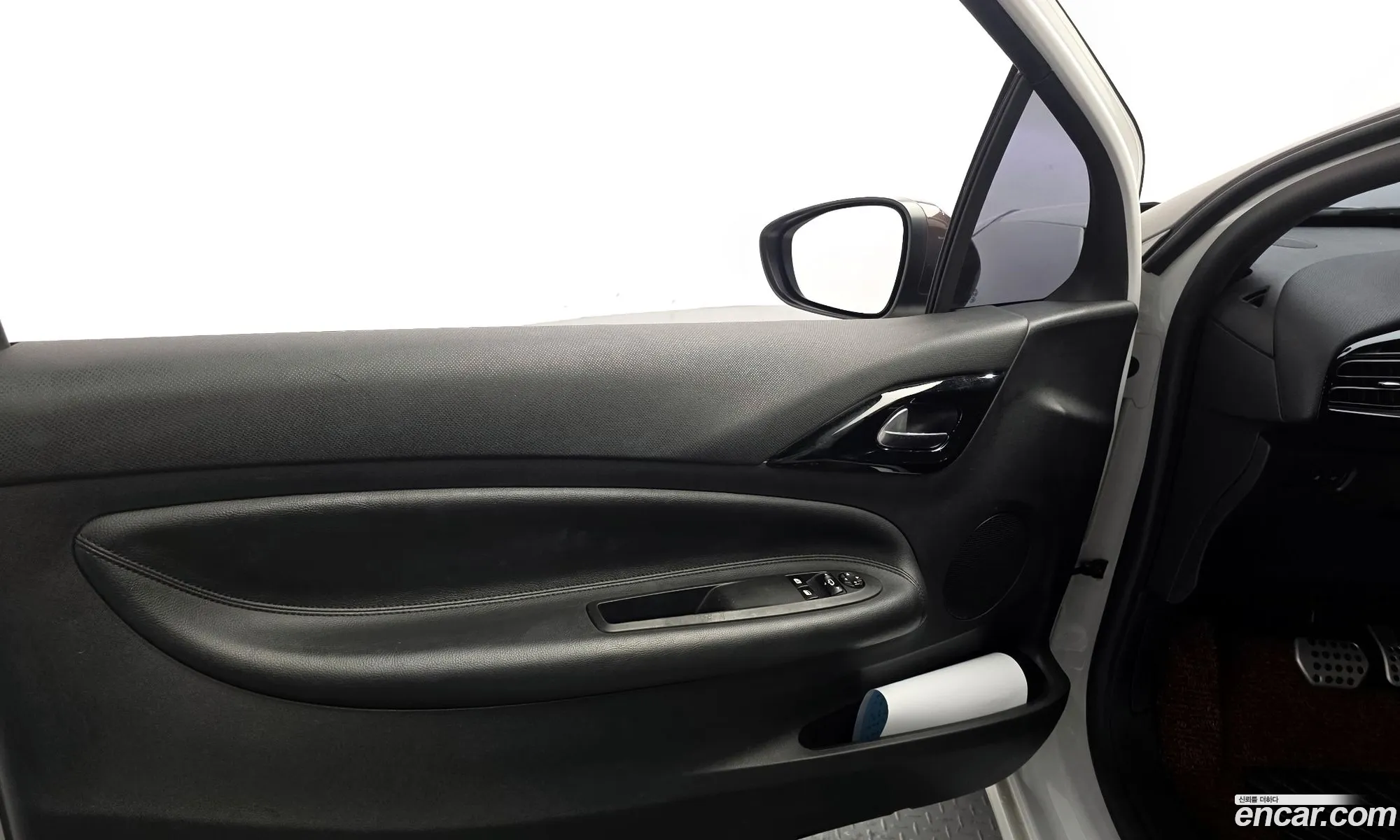 Citroen/DS DS3 2017 VF7SABHYMHW500152 — 13