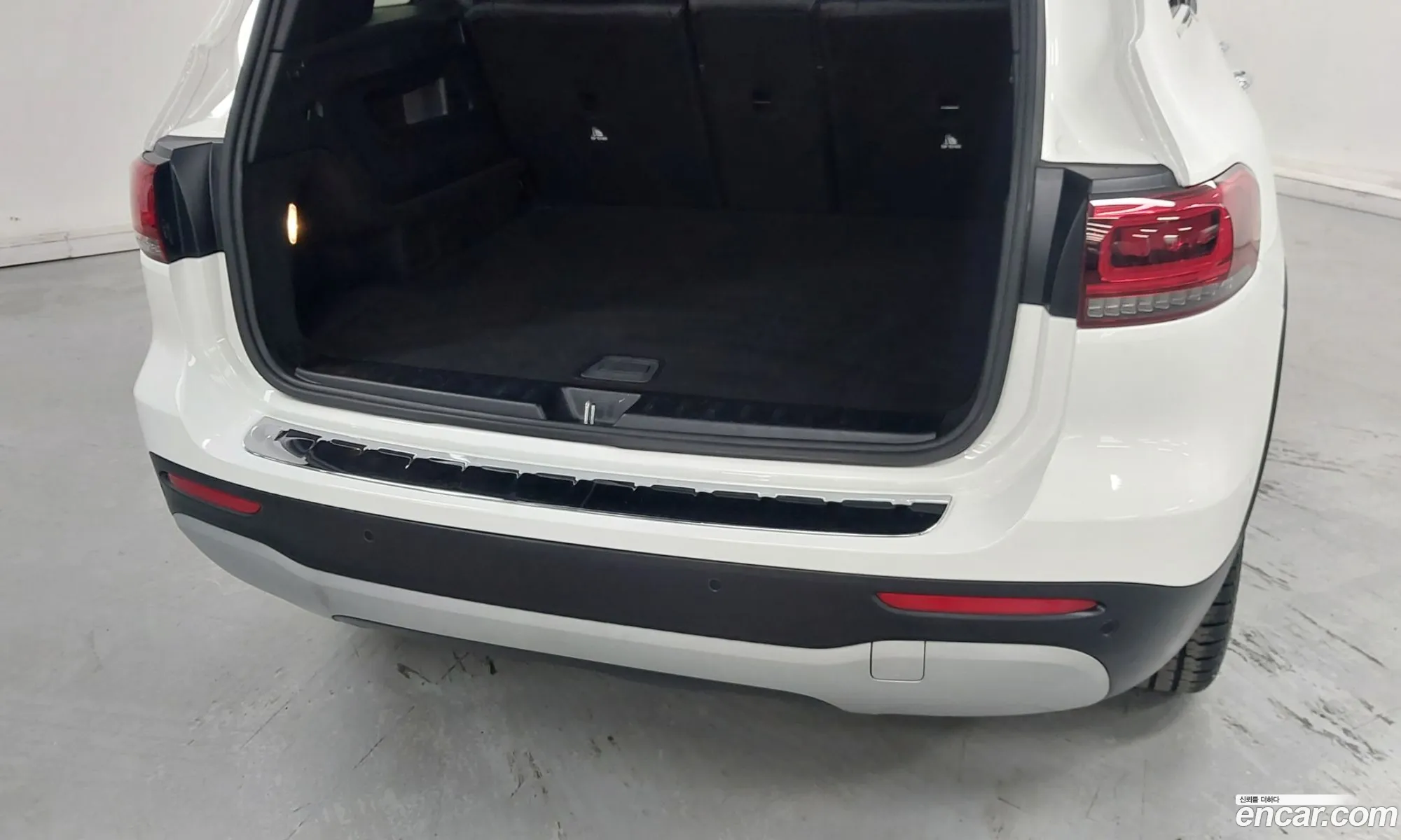 Mercedes-Benz GLB-Class X247 2021 — 20