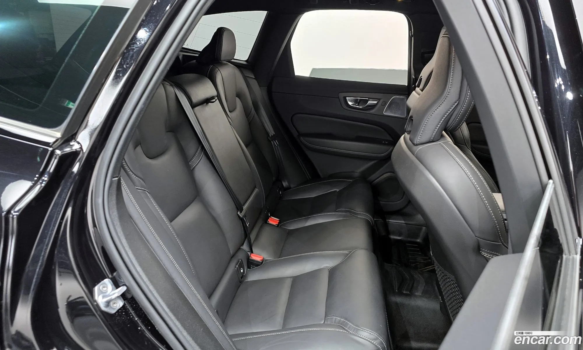 Volvo XC60 2022 YV1UZ06238383838ㄷ — 11