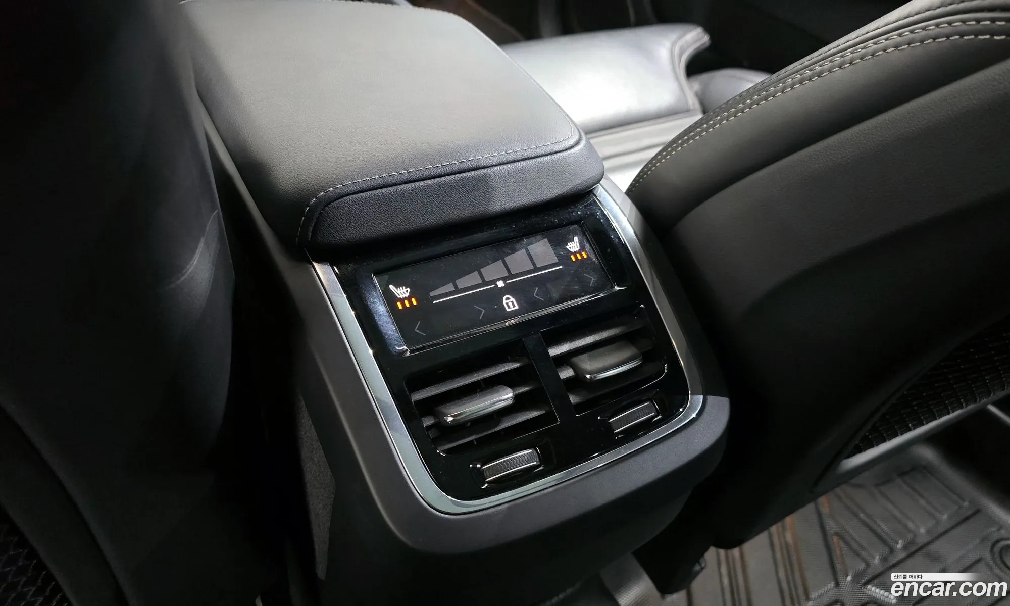 Volvo XC60 2022 YV1UZ06238383838ㄷ — 14