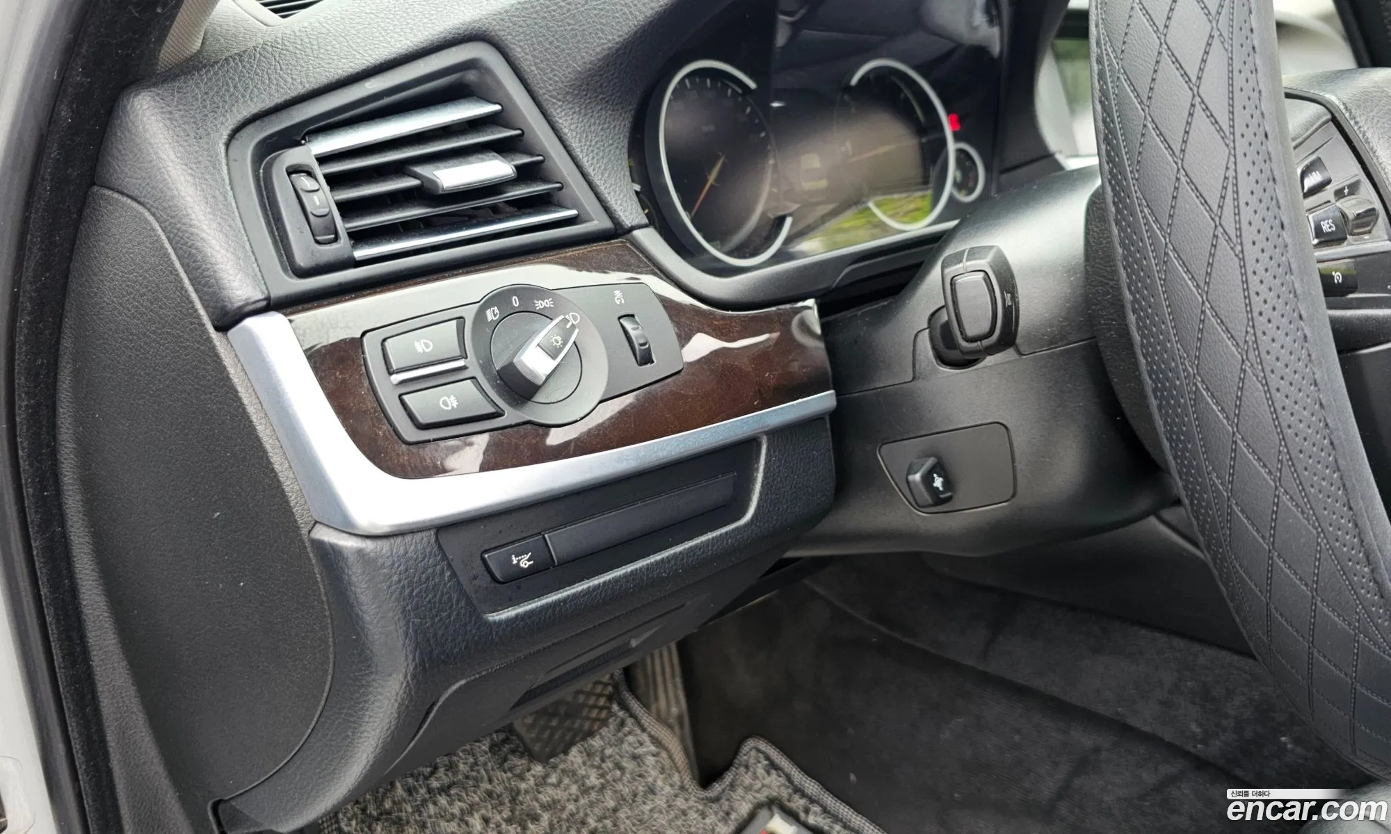 BMW 5 Series 2013 WBAFW1108DDY62441 — 8
