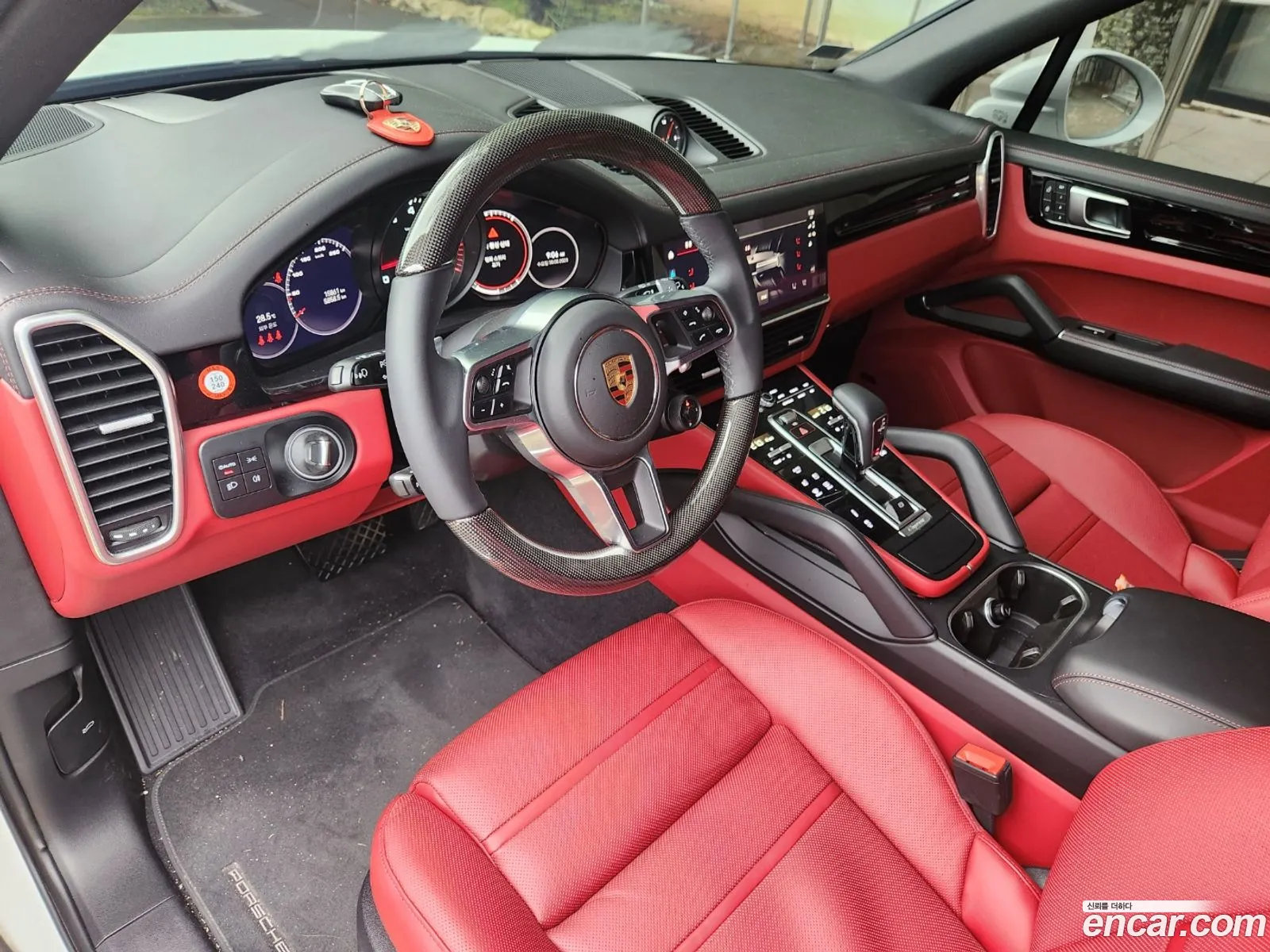 Porsche Cayenne 2022 — 3