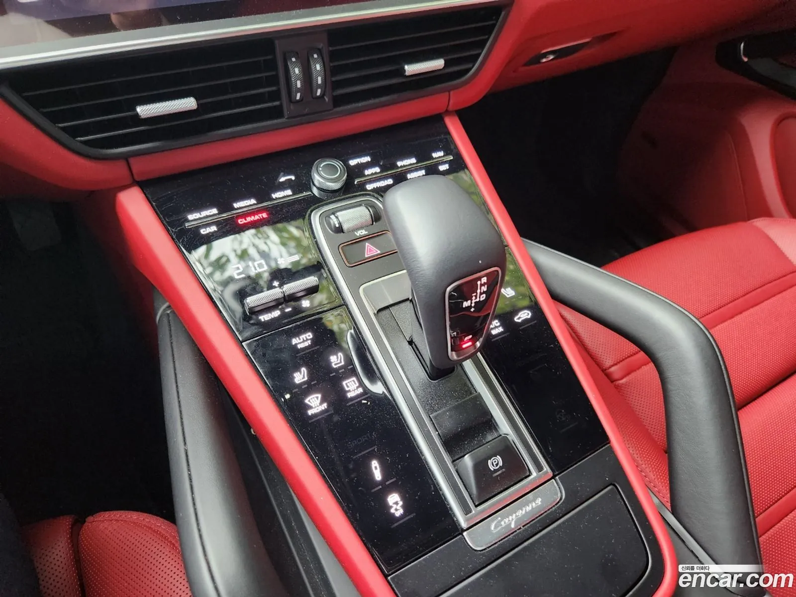 Porsche Cayenne 2022 — 8