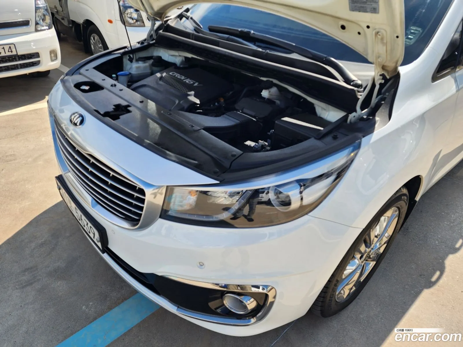 Kia Carnival 2015 — 2