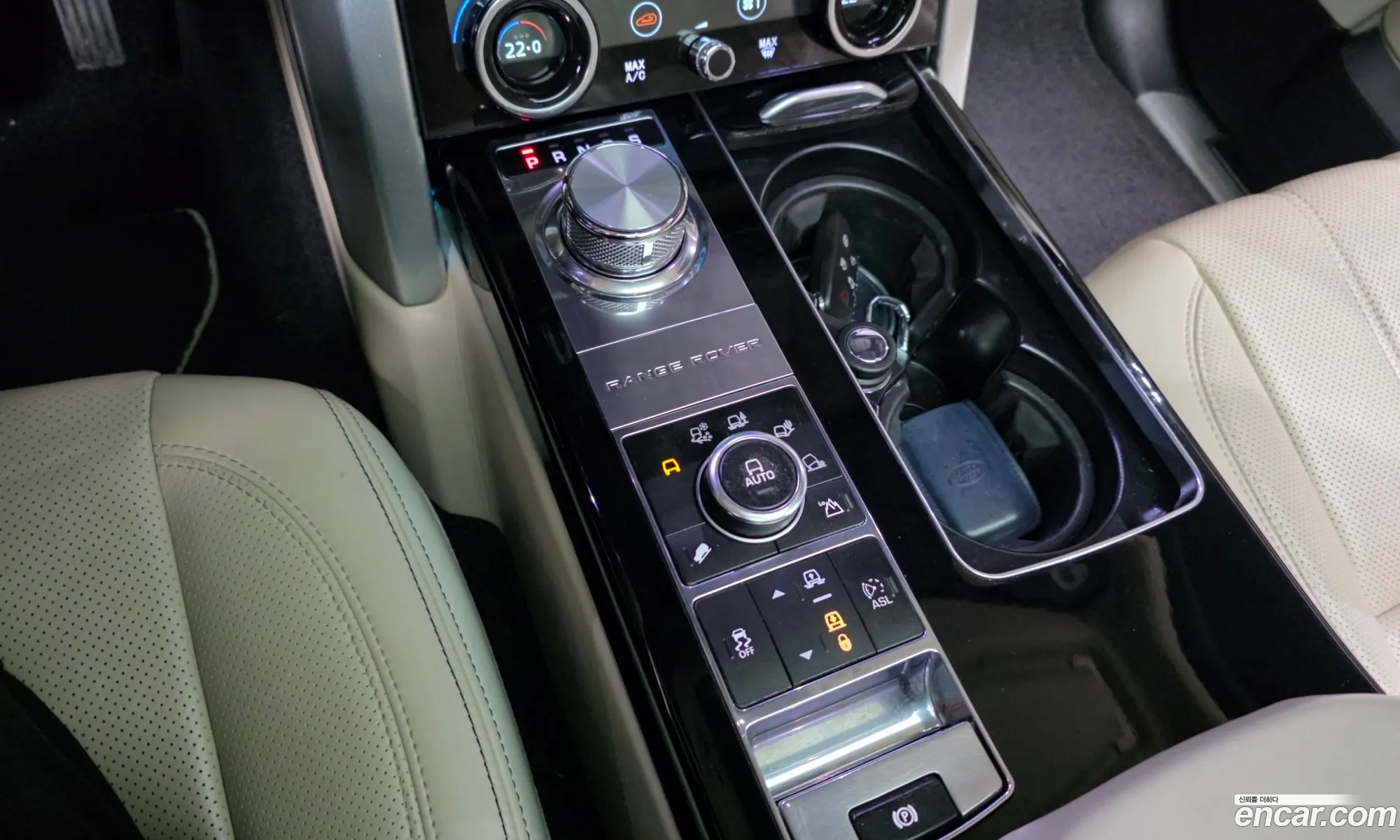 Land Rover Range Rover 2015 SALGA3JF5FA238356 — 2