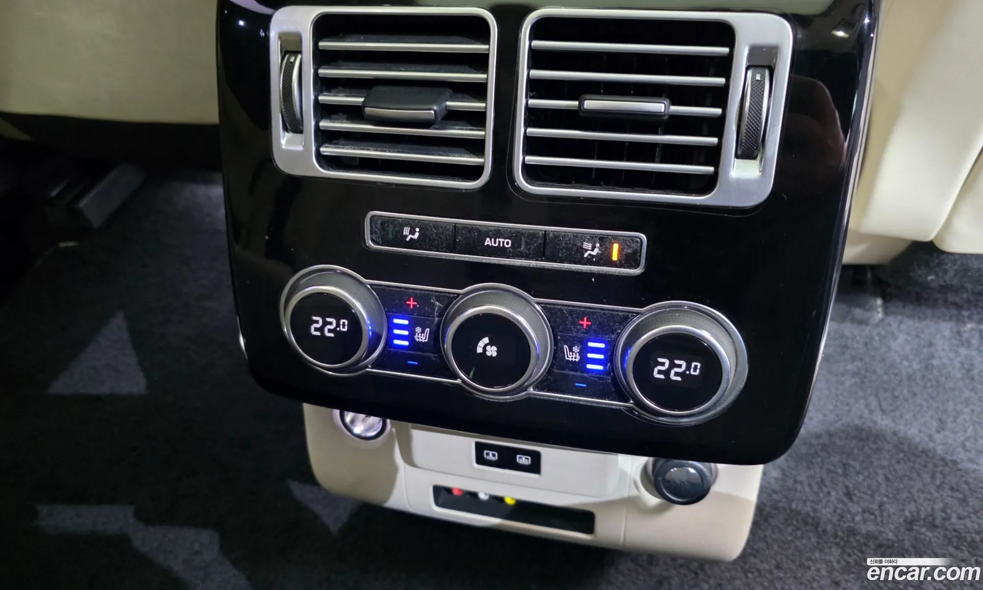 Land Rover Range Rover 2015 SALGA3JF5FA238356 — 14