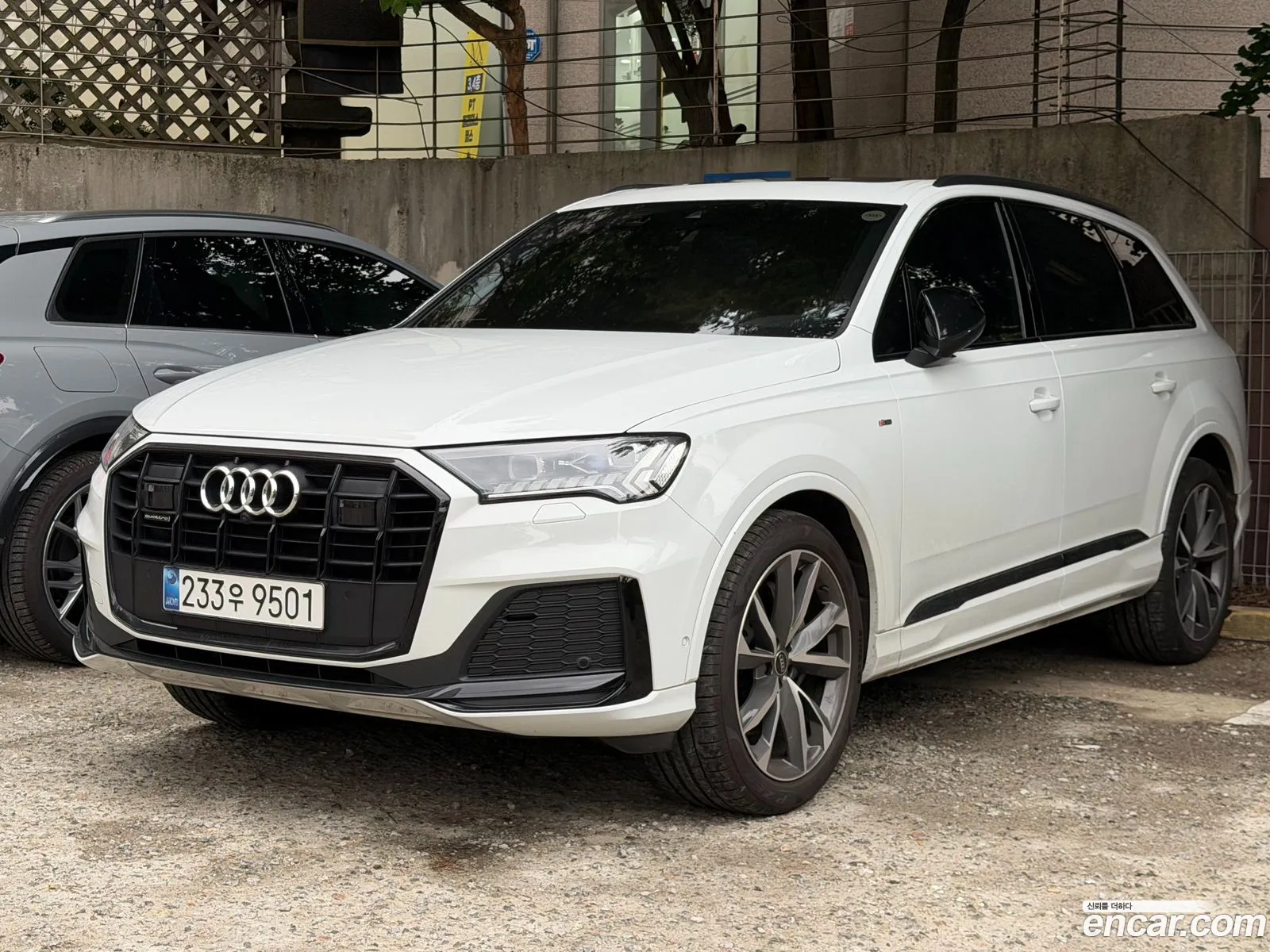 Audi Q7 2023 — 9